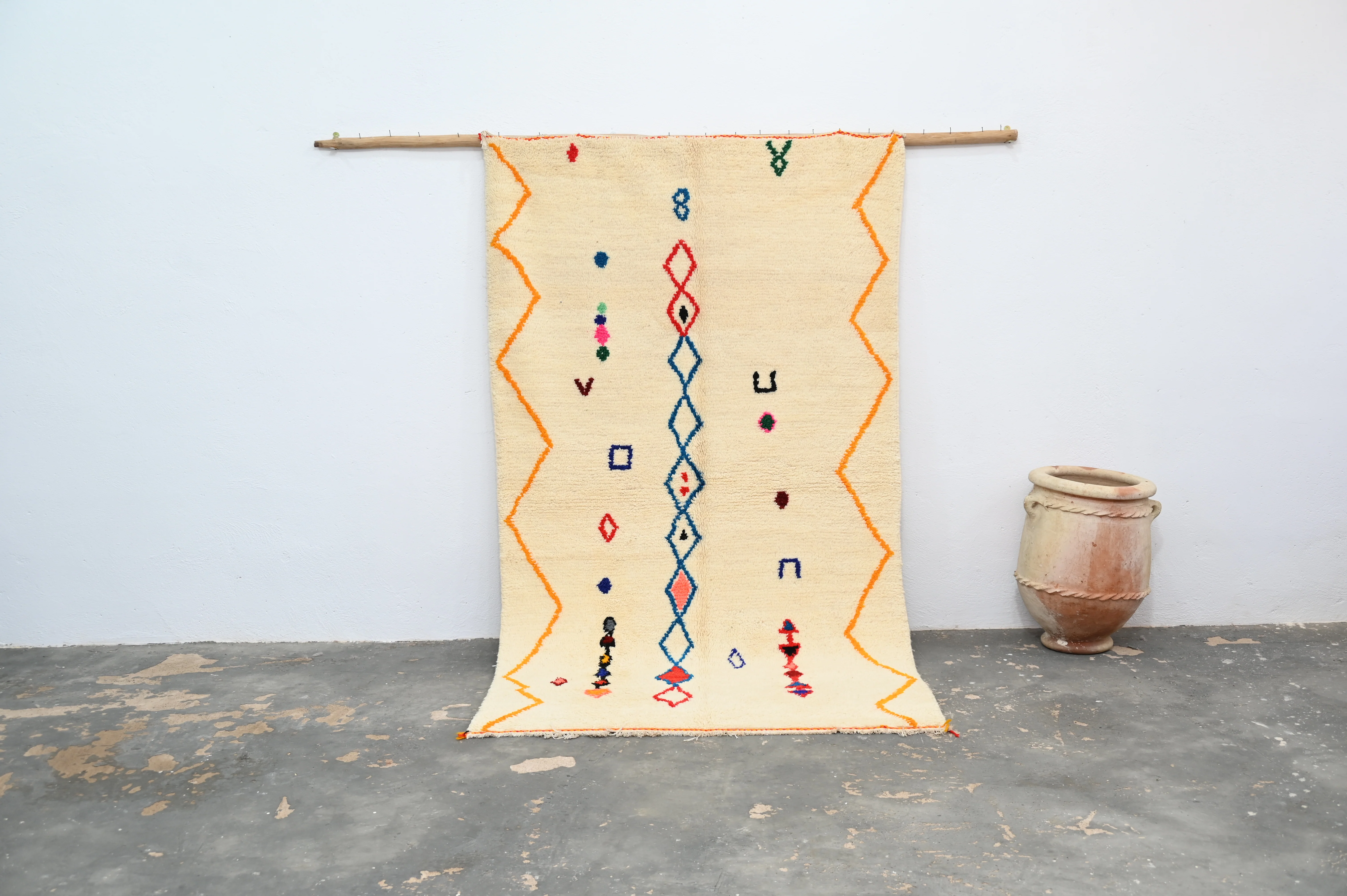 Handmade Azilal Rug, 245 x 145 cm, AZO-240