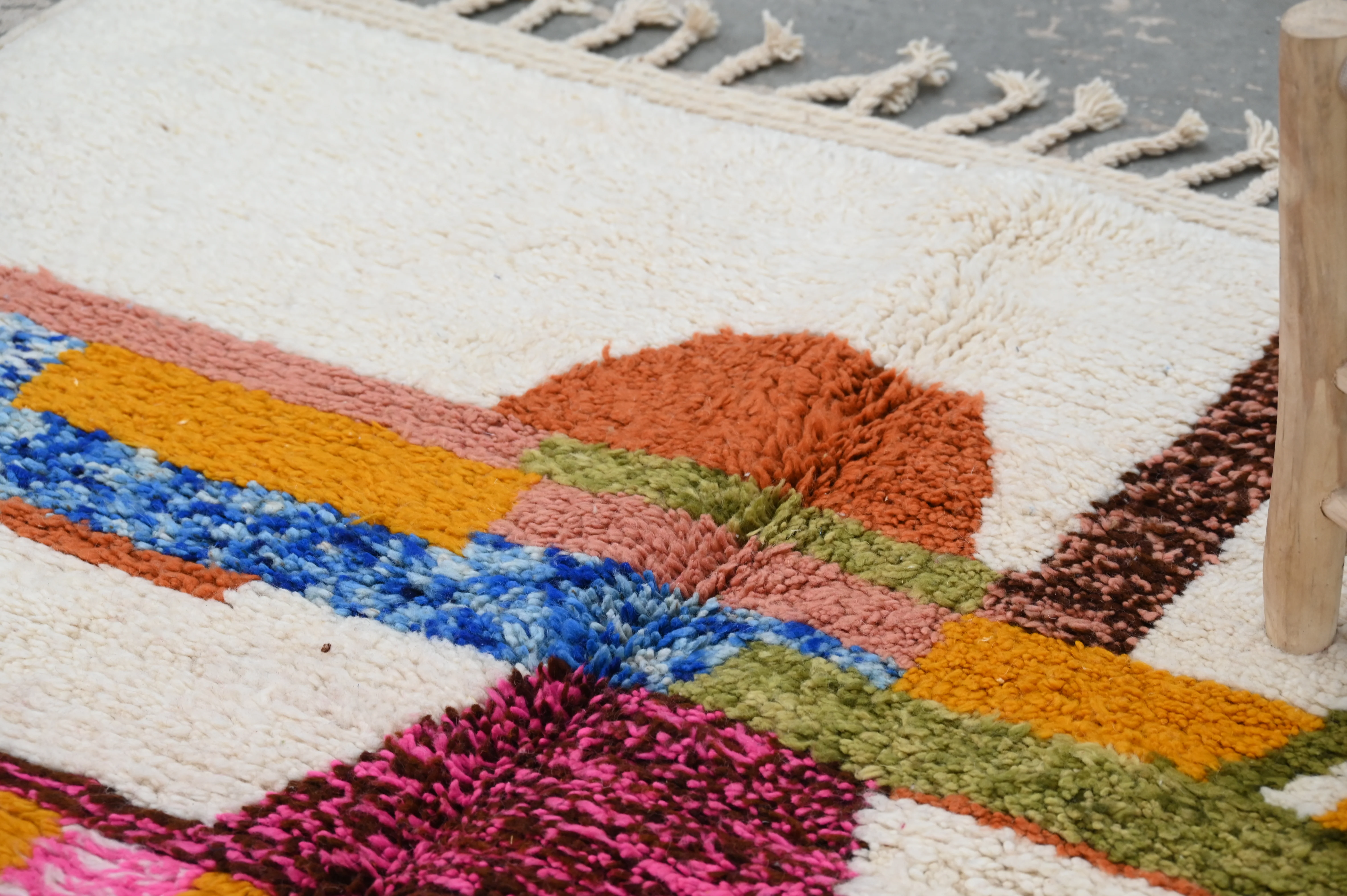 Handmade Azilal Rug, 245 x 160 cm, AZO-777 - Image 6