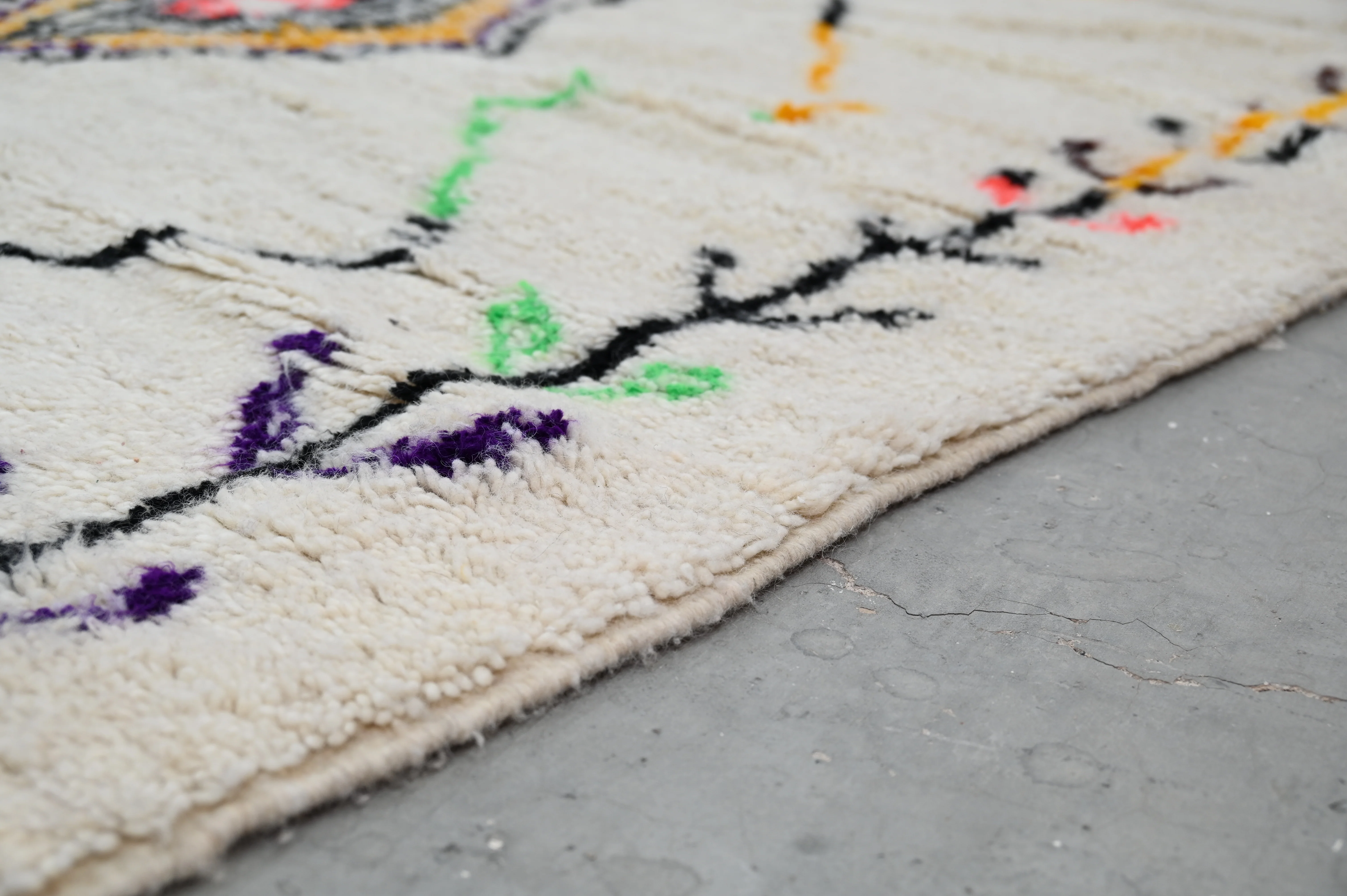 Handmade Azilal Rug, 250 x 150 cm, AZO-452 - Image 5