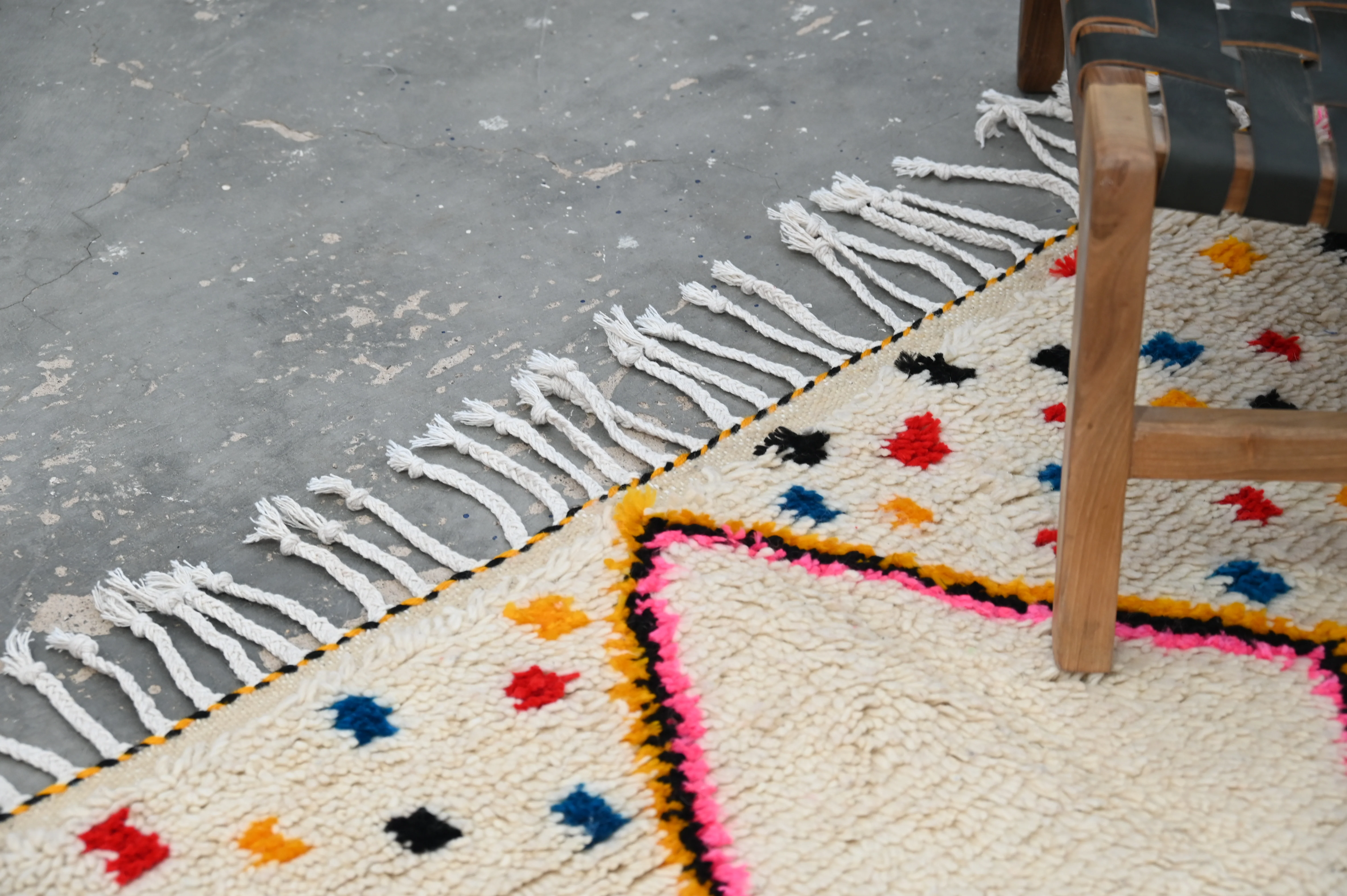 Handmade Azilal Rug, 250 x 150 cm, AZO-558 - Image 8