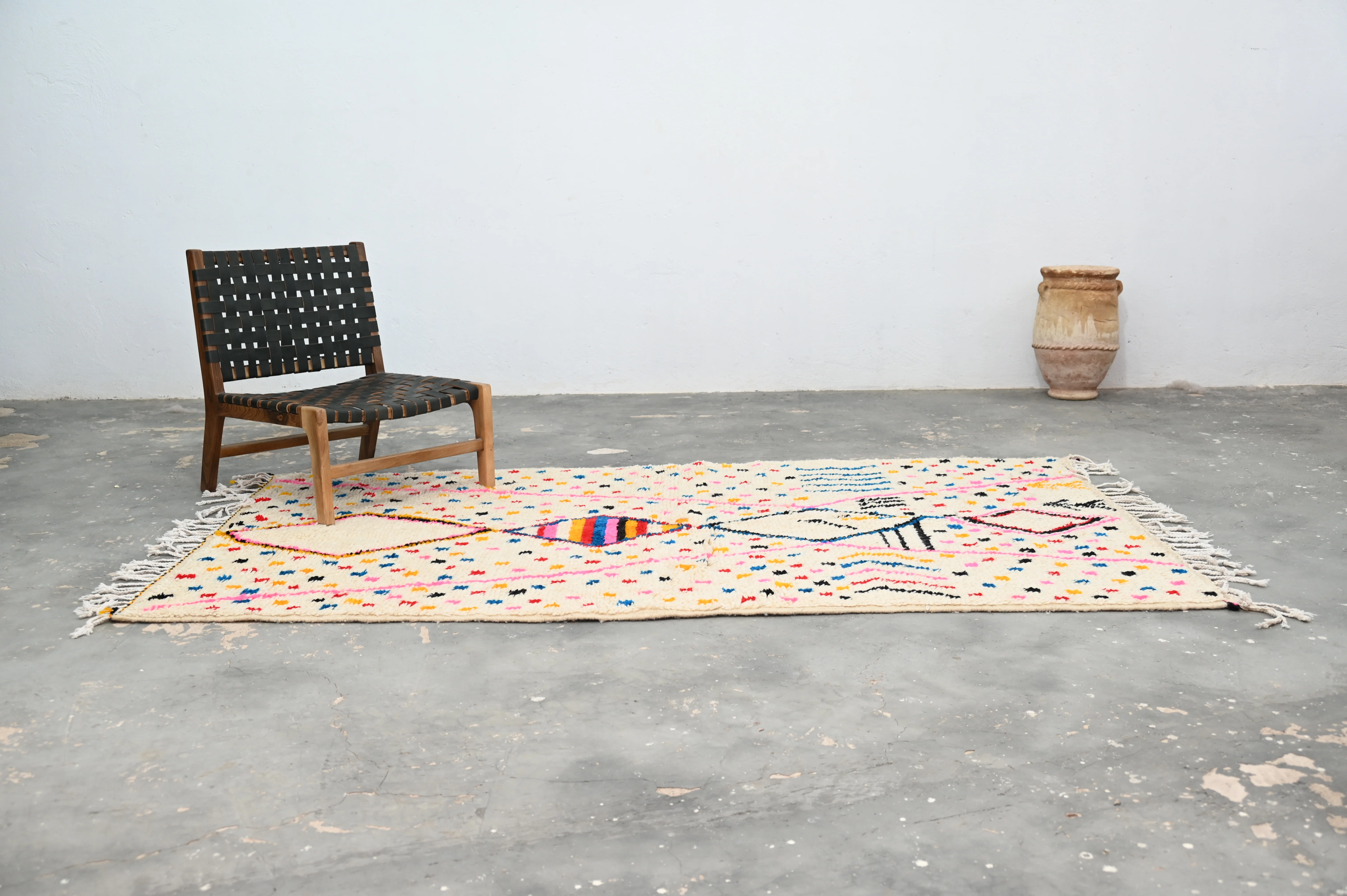 Handmade Azilal Rug, 250 x 150 cm, AZO-558 - Image 9