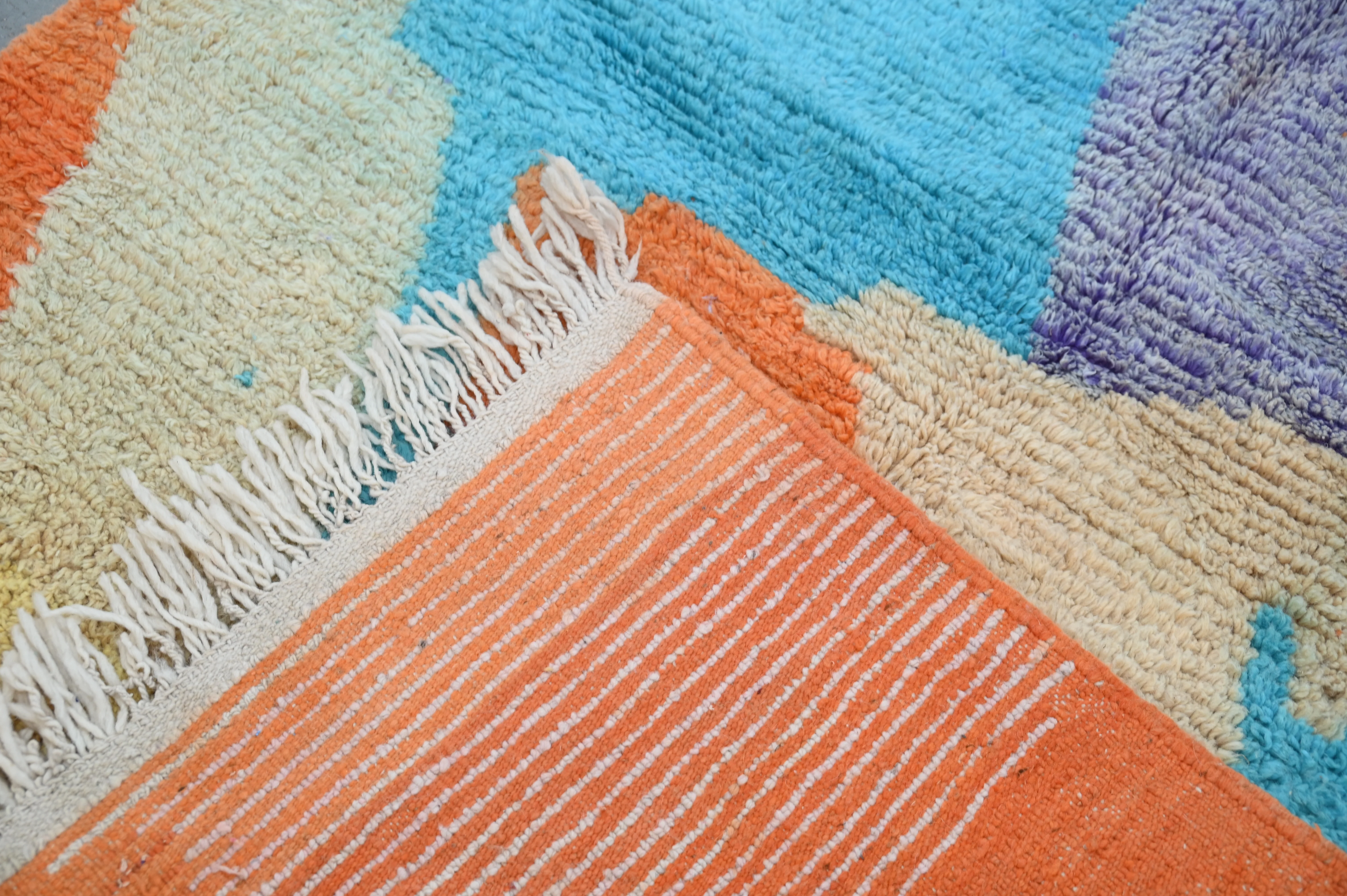 Handmade Azilal Rug, 250 x 155 cm, AZO-703 - Image 4