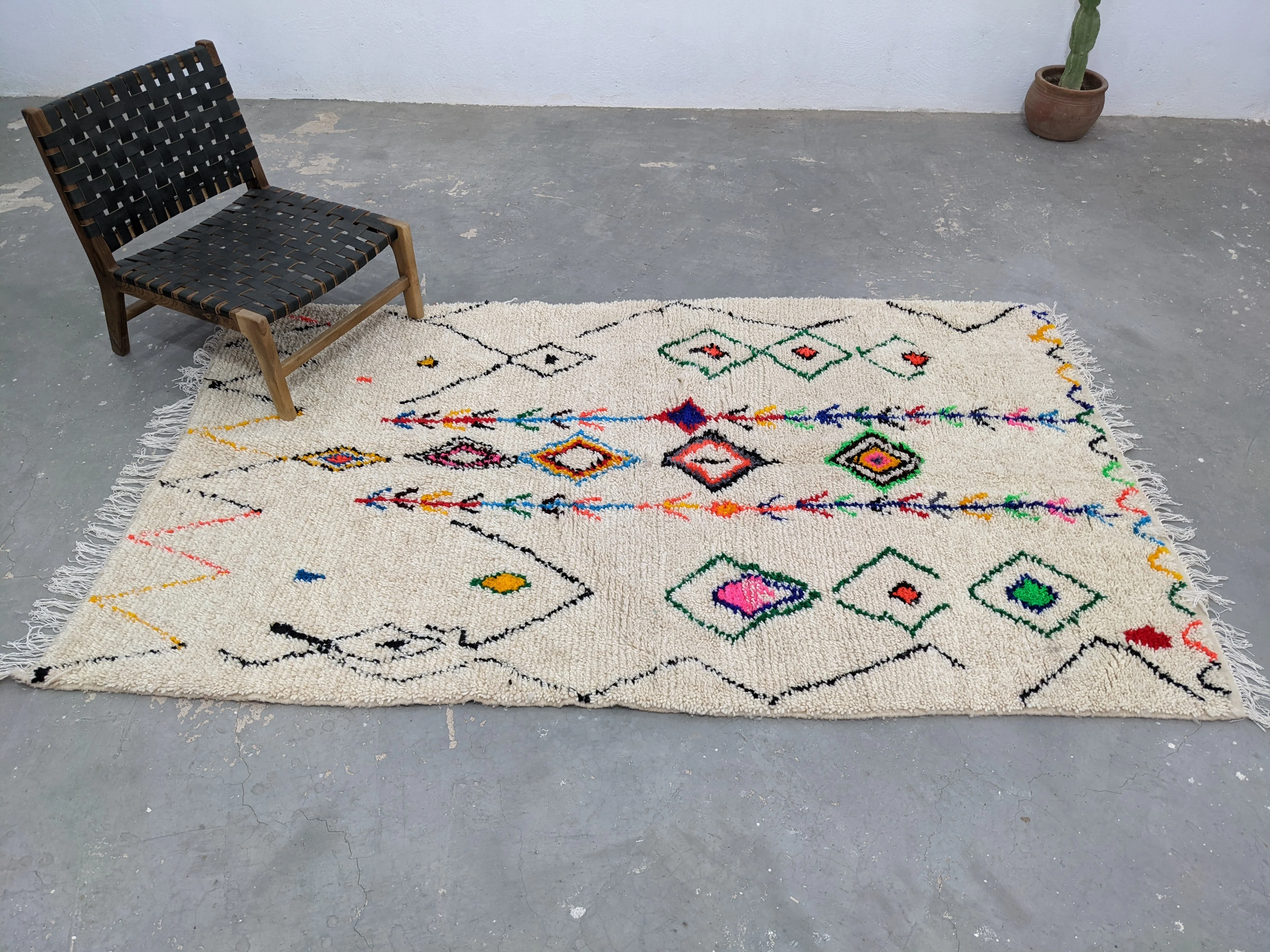 Handmade Azilal Rug, 253 x 154 cm, AZO-418 - Image 5