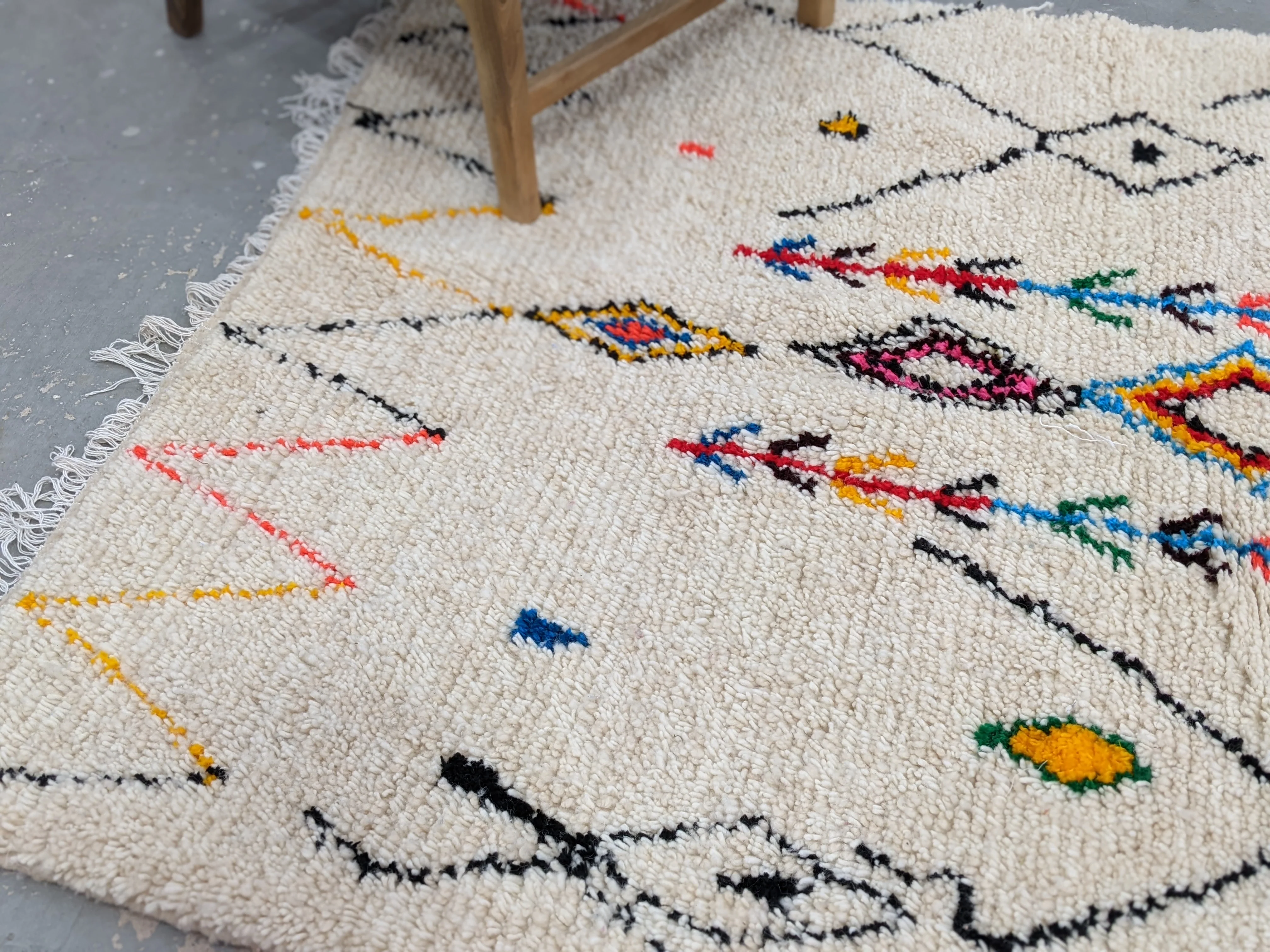 Handmade Azilal Rug, 253 x 154 cm, AZO-418 - Image 6