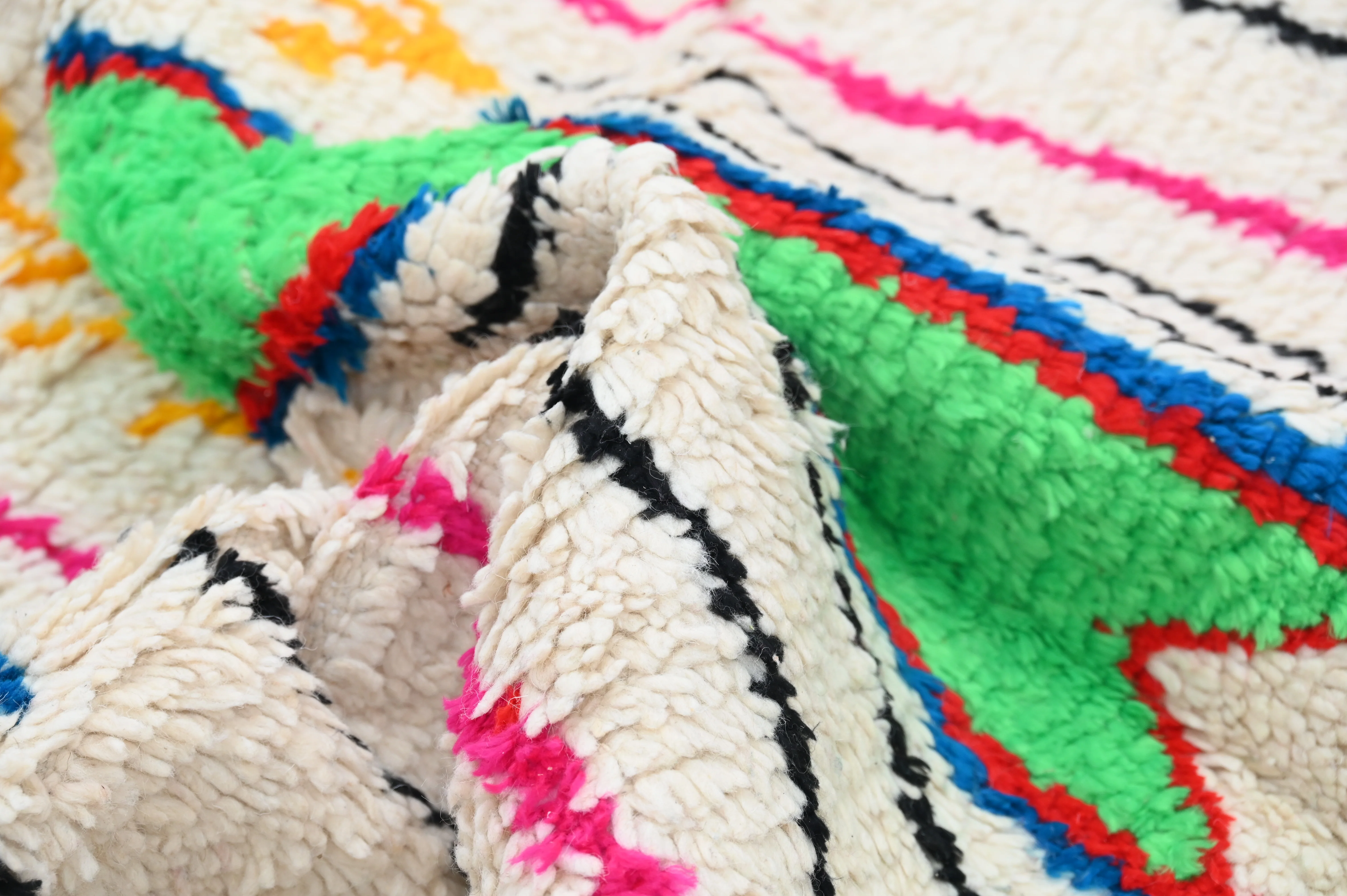 Handmade Azilal Rug, 255 x 145 cm, AZO-564 - Image 5