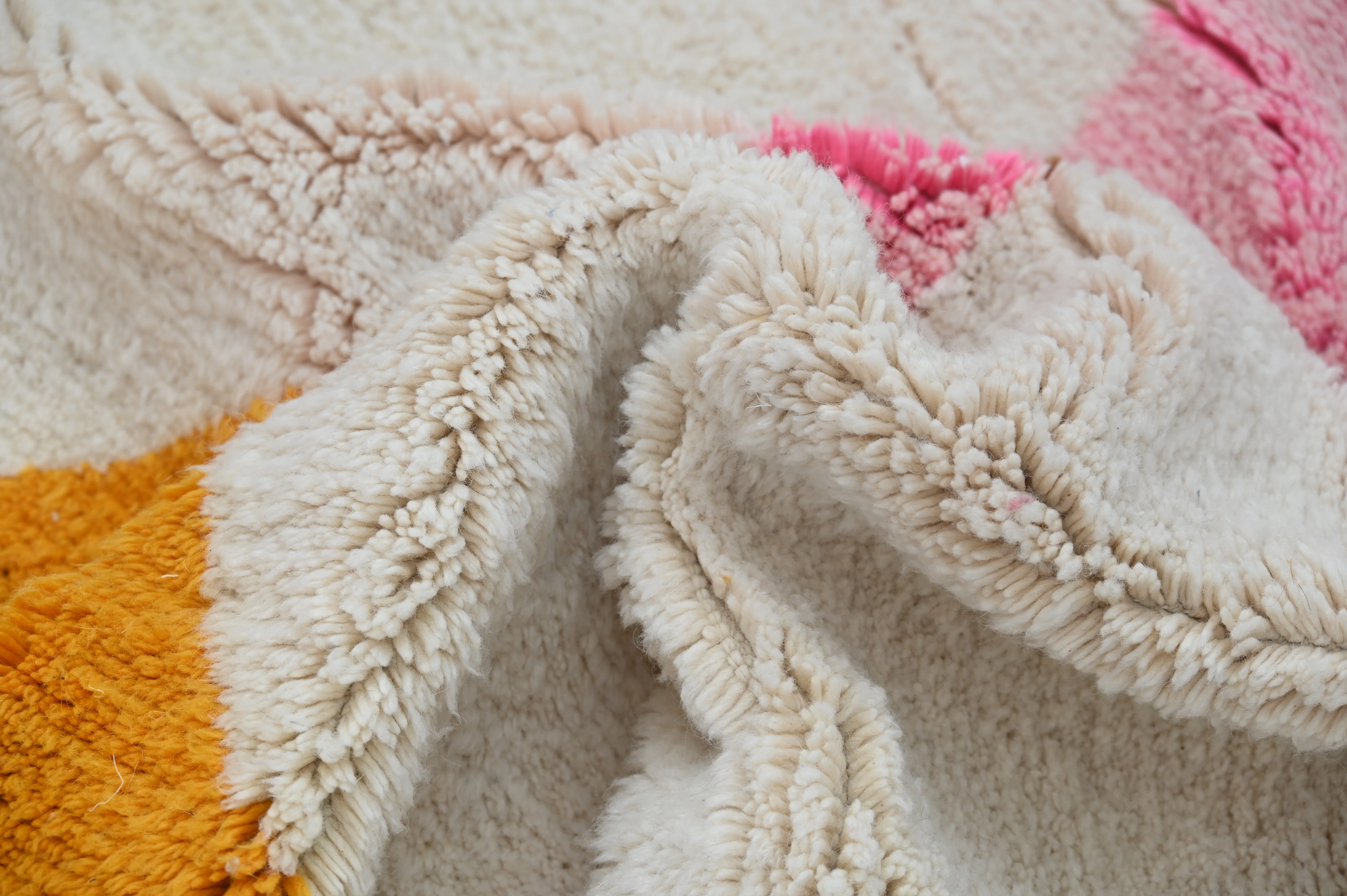 Handmade Azilal Rug, 210 x 165 cm, AZO-673 - Image 3
