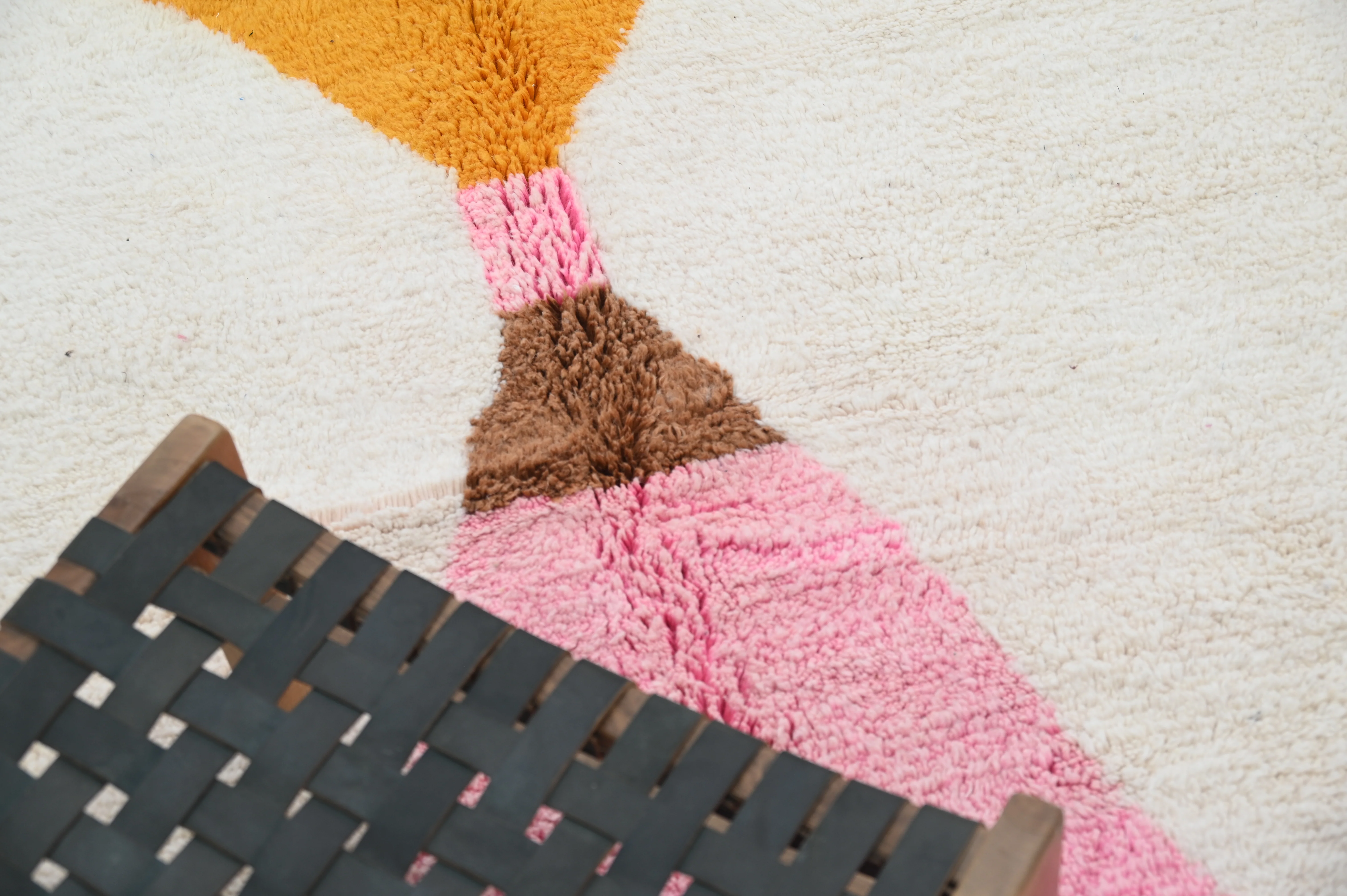 Handmade Azilal Rug, 210 x 165 cm, AZO-673 - Image 5