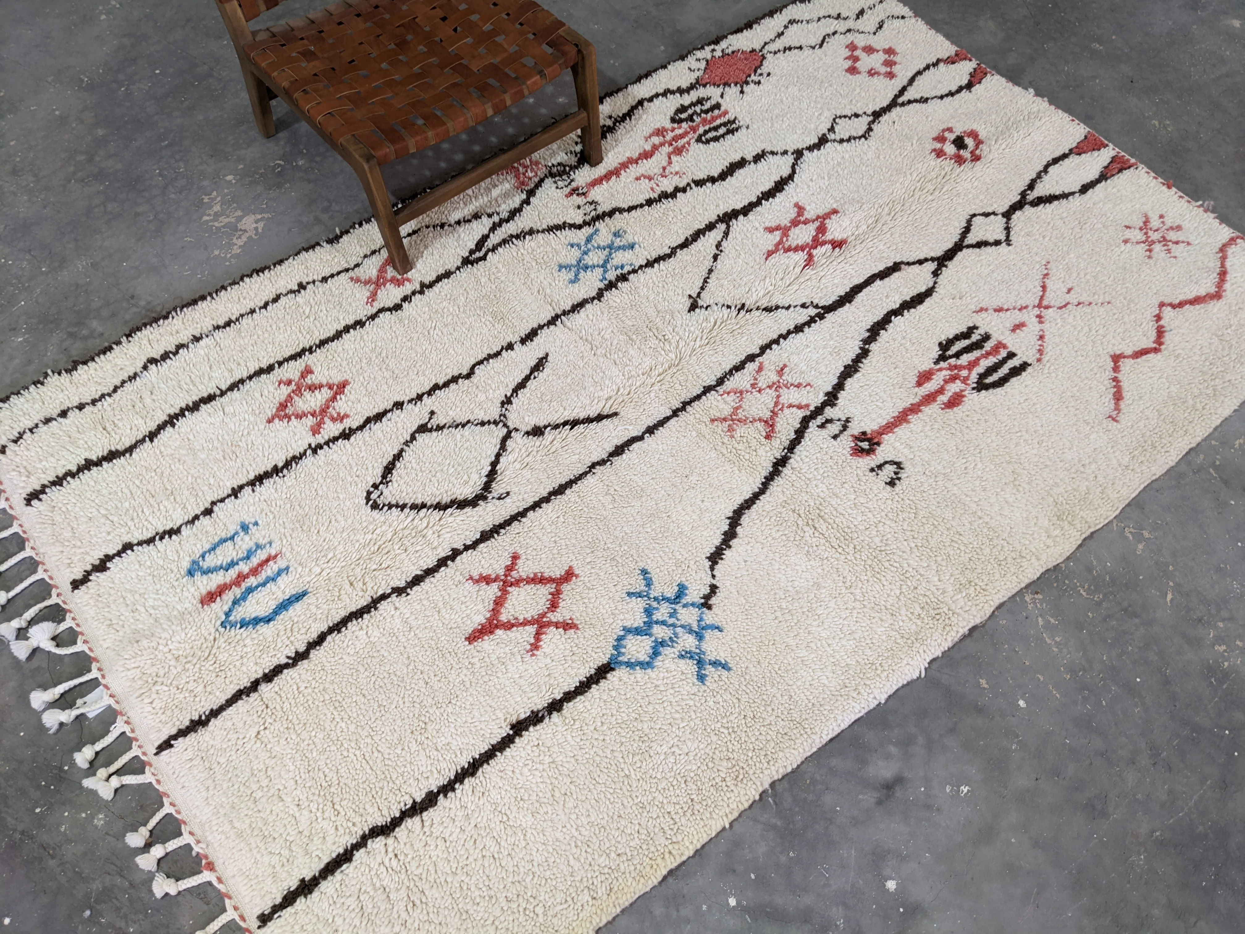 Handmade Azilal Rug, 255 x 165 cm, AZO-178 - Image 5
