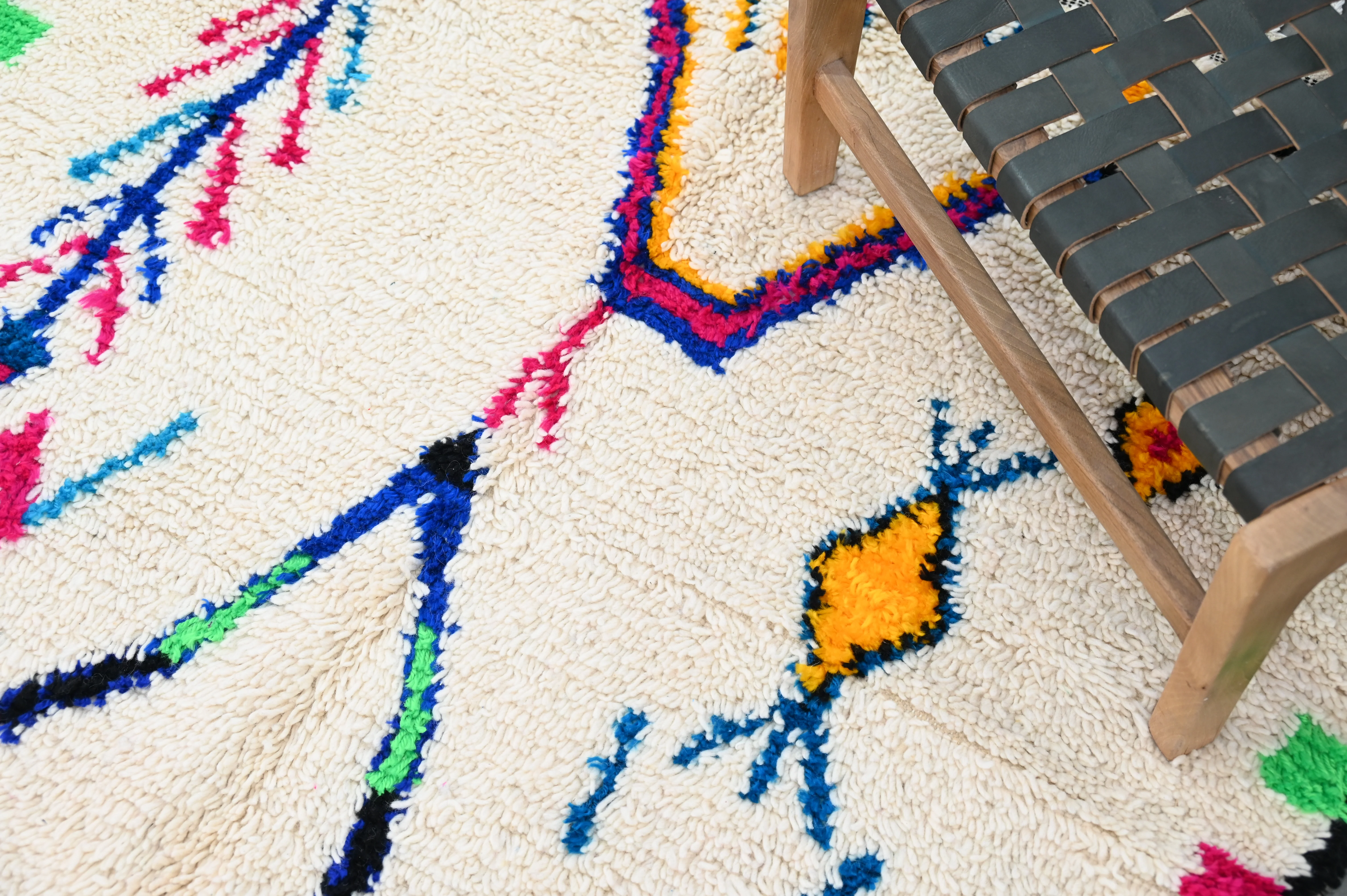 Handmade Azilal Rug, 260 x 140 cm, AZO-574 - Image 2