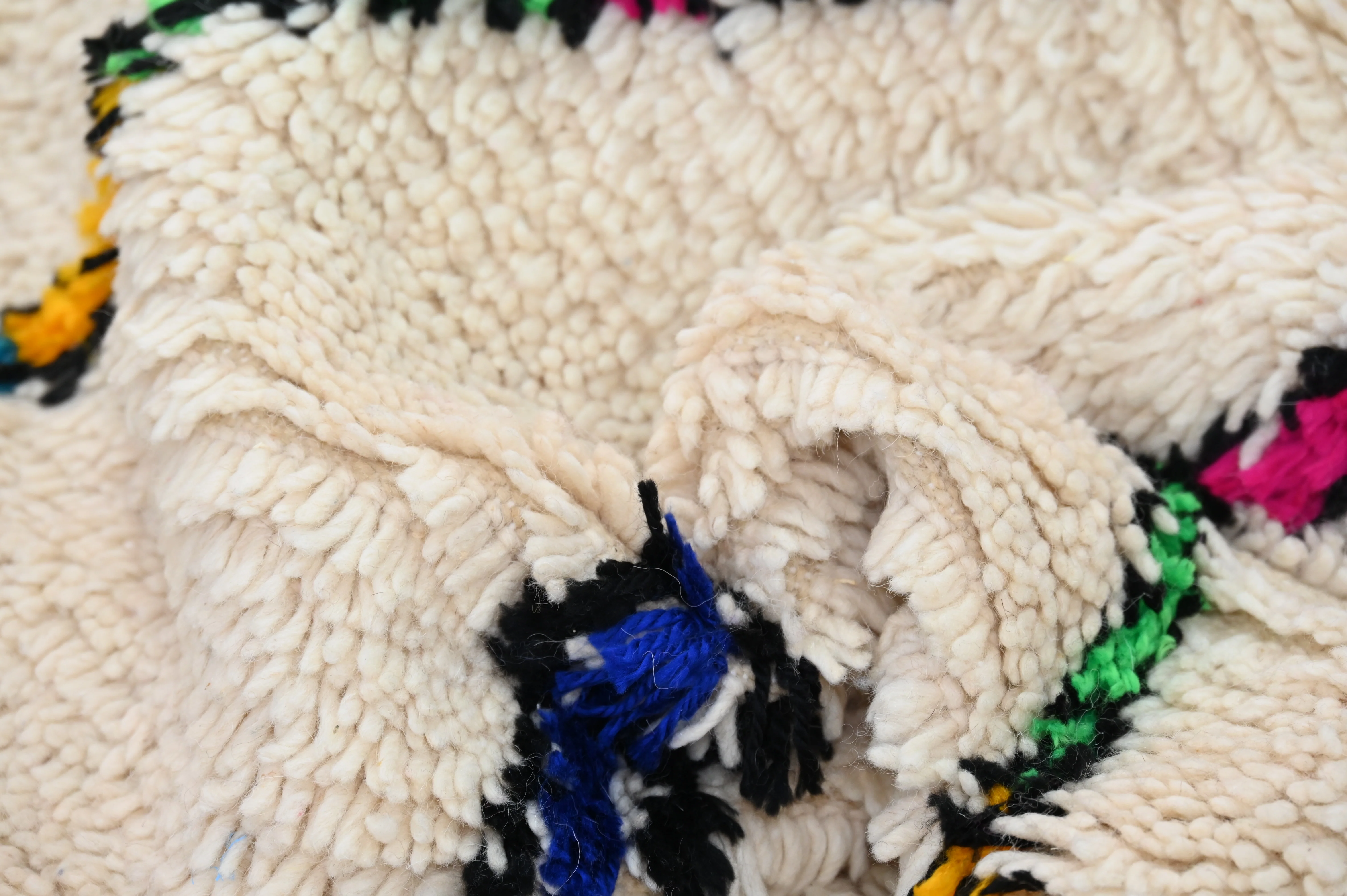Handmade Azilal Rug, 260 x 140 cm, AZO-574 - Image 6