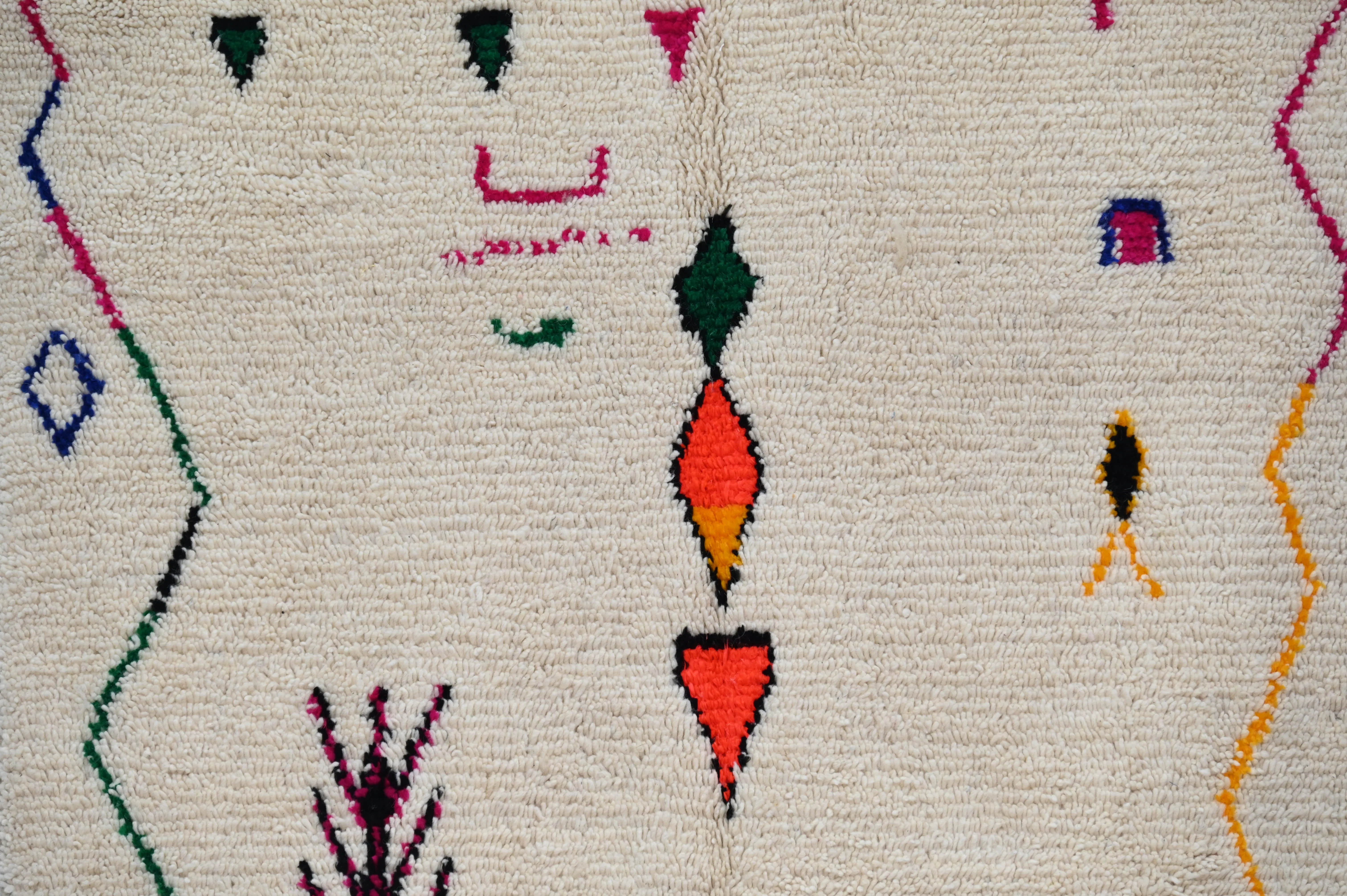Handmade Azilal Rug, 260 x 150 cm, AZO-528 - Image 3