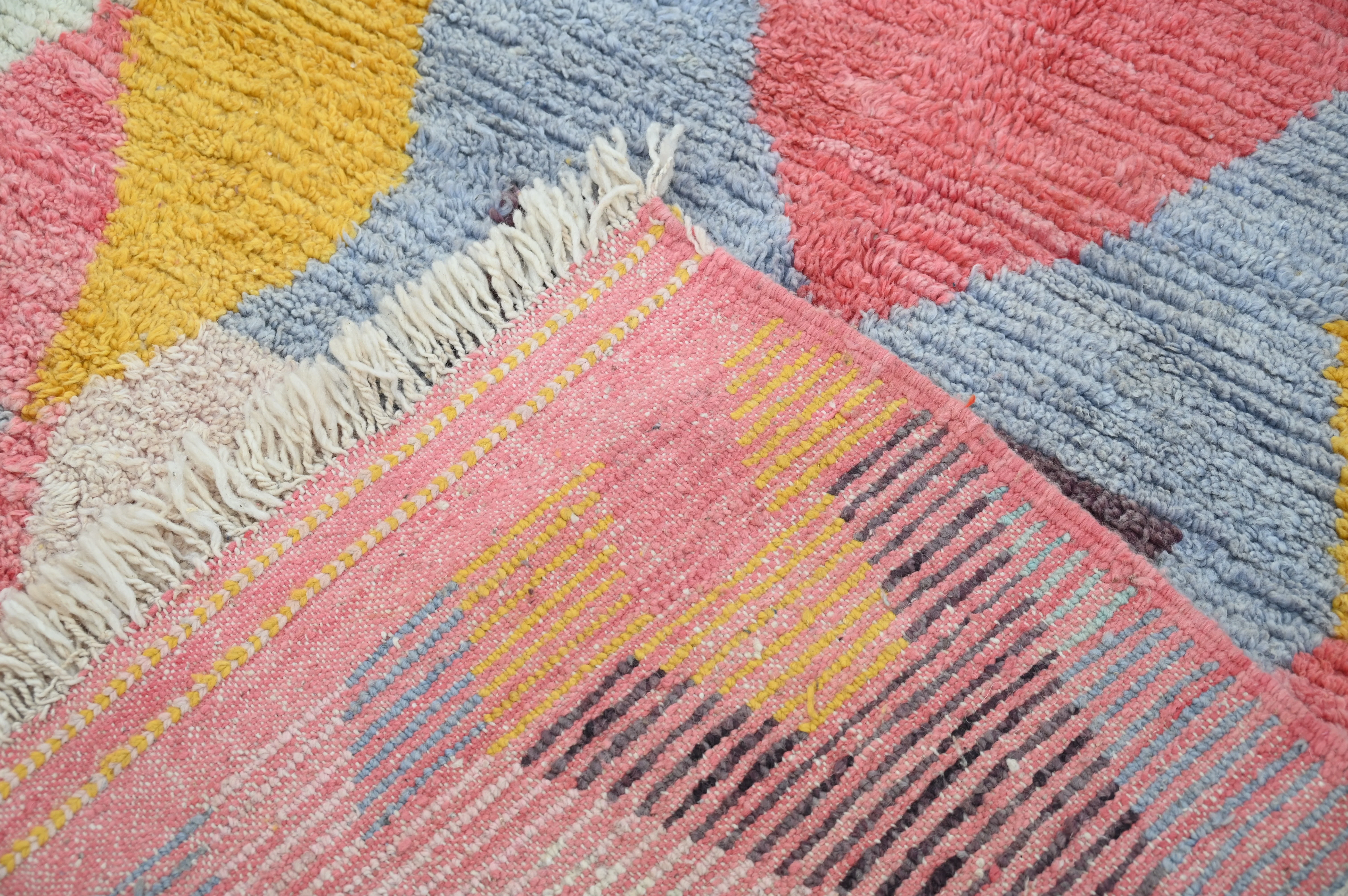 Handmade Azilal Rug, 260 x 160 cm, AZO-711 - Image 5