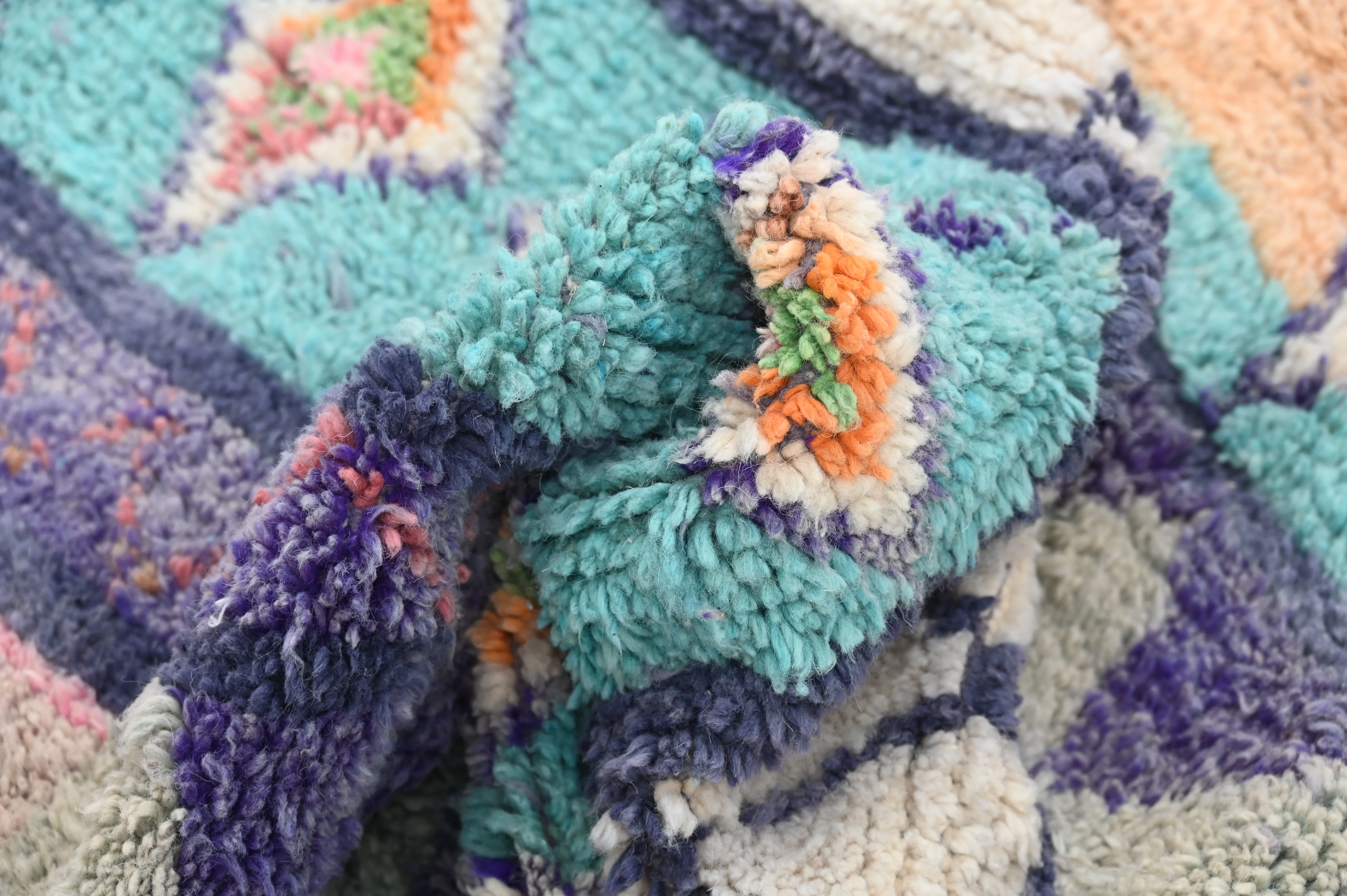 Handmade Azilal Rug, 260 x 165 cm, AZO-690 - Image 4