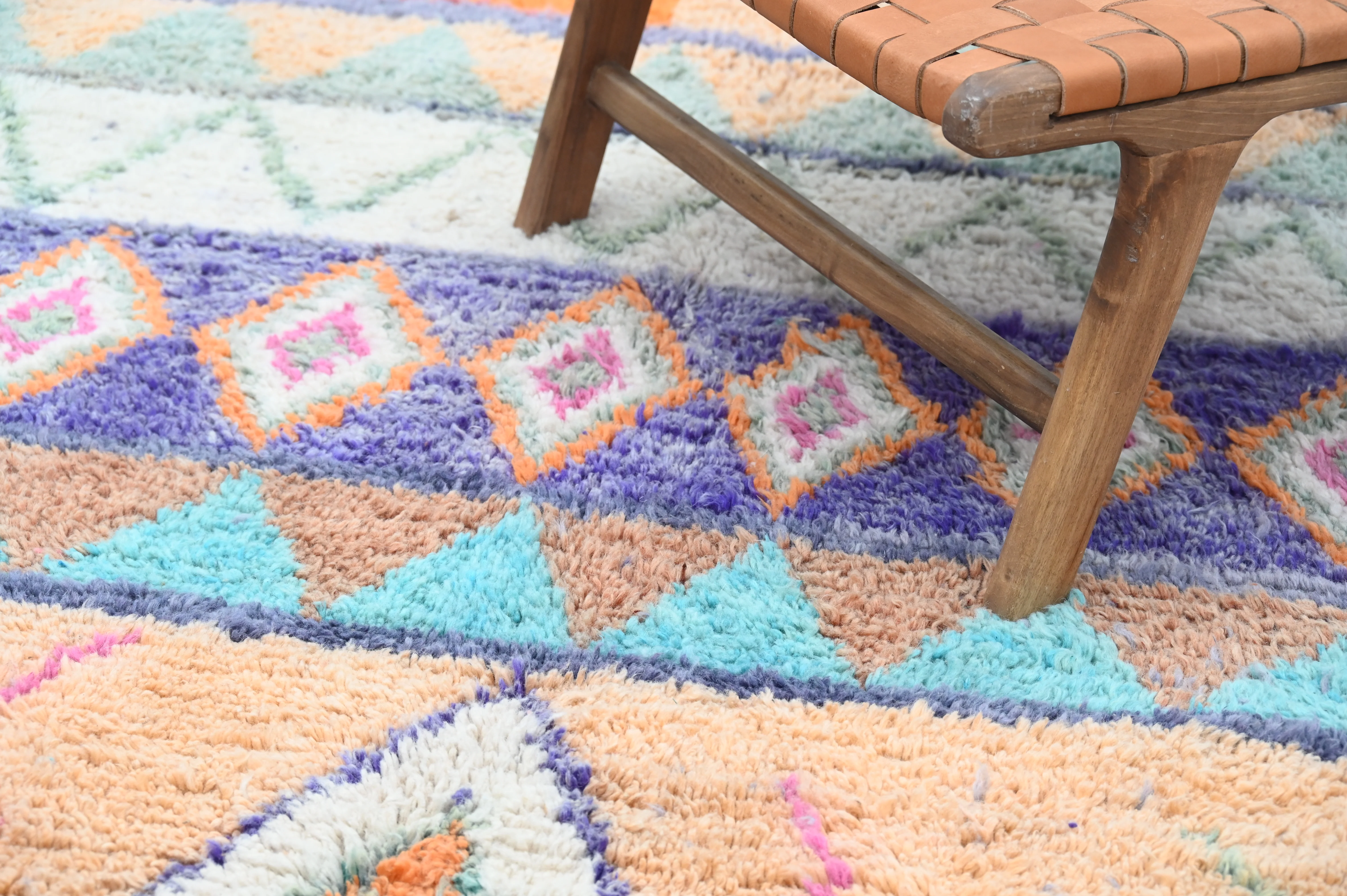 Handmade Azilal Rug, 260 x 165 cm, AZO-690 - Image 5