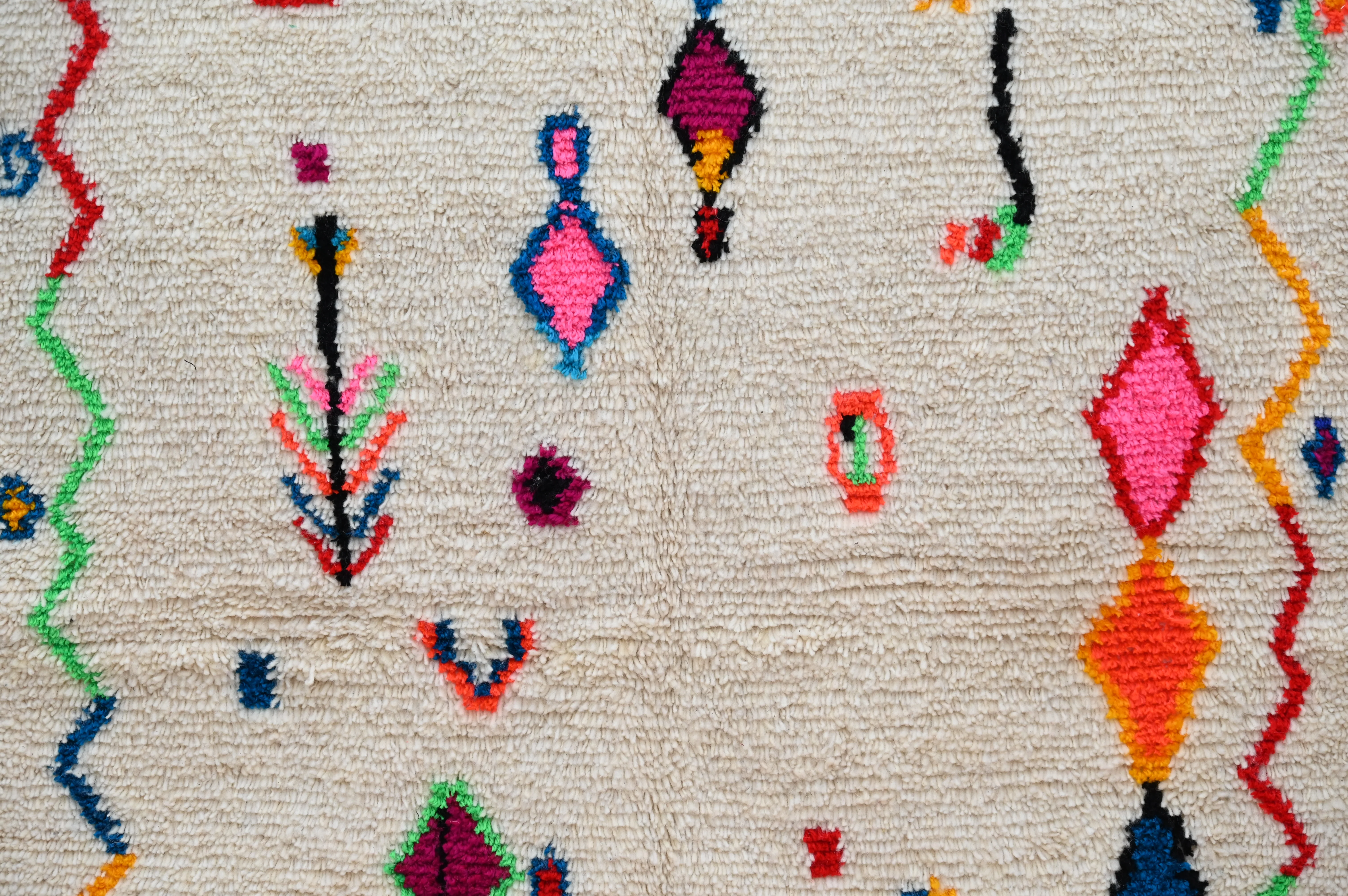 Handmade Azilal Rug, 262 x 141 cm, AZO-423 - Image 3