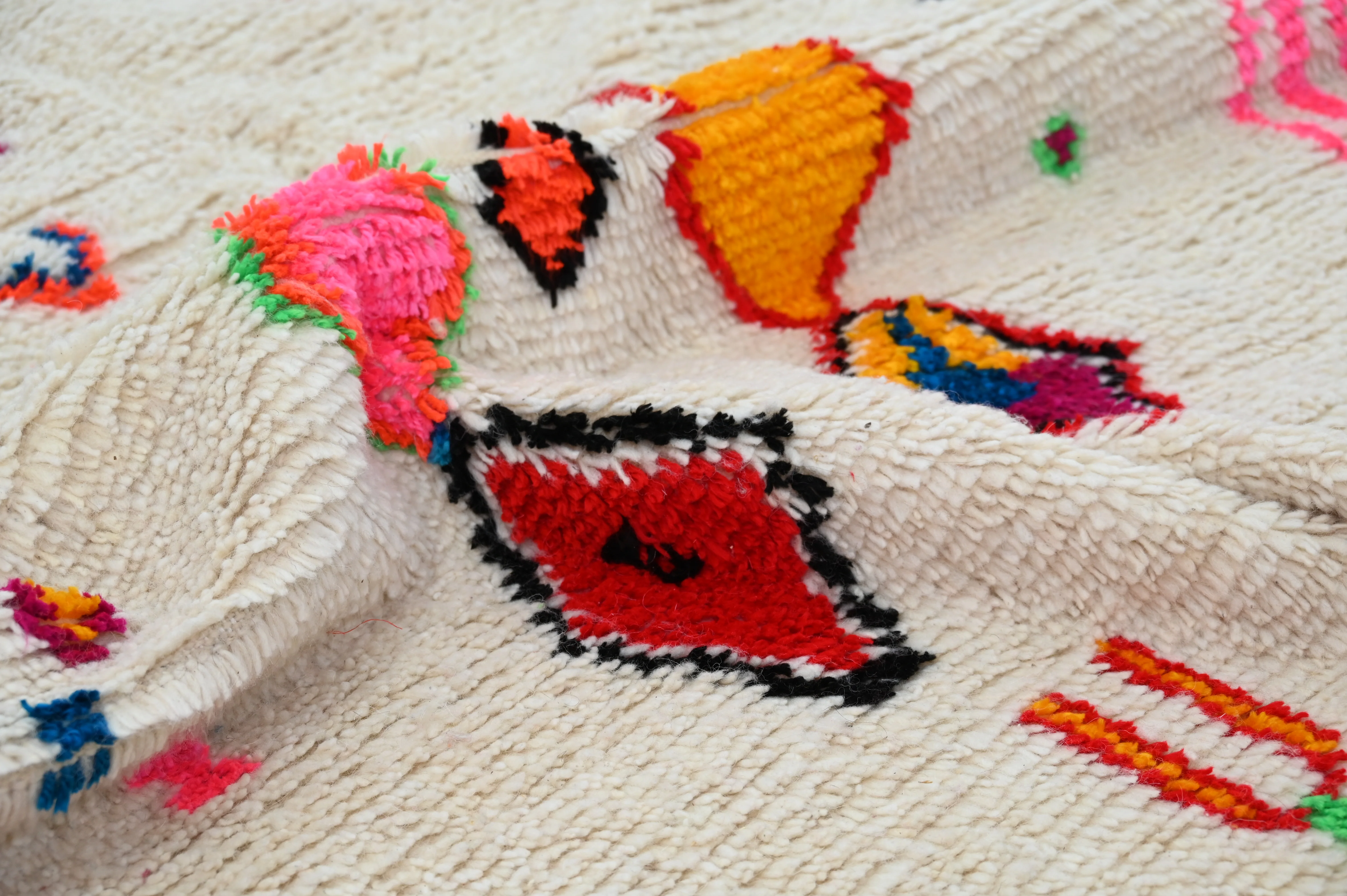 Handmade Azilal Rug, 262 x 141 cm, AZO-423 - Image 4