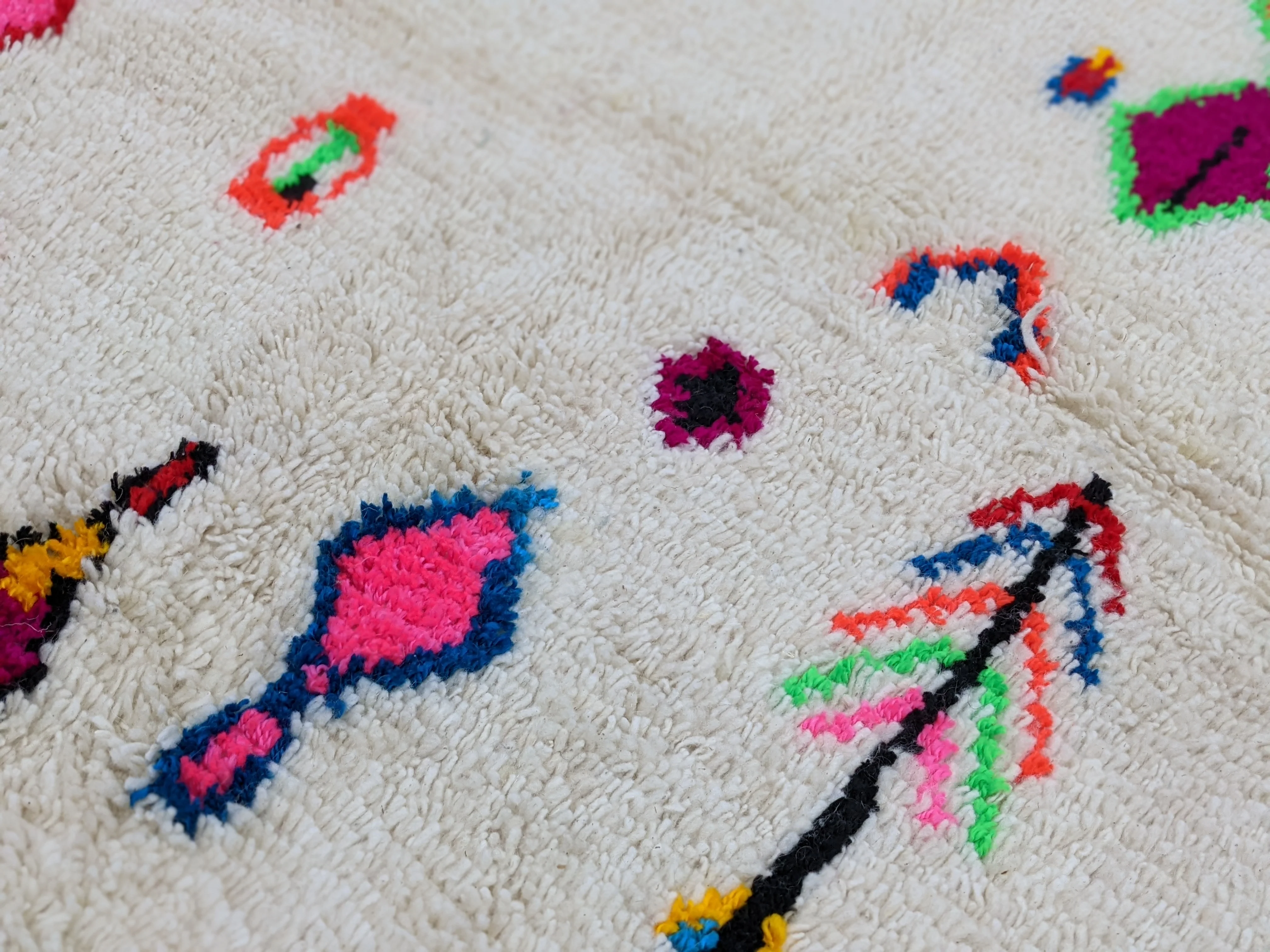 Handmade Azilal Rug, 262 x 141 cm, AZO-423 - Image 5