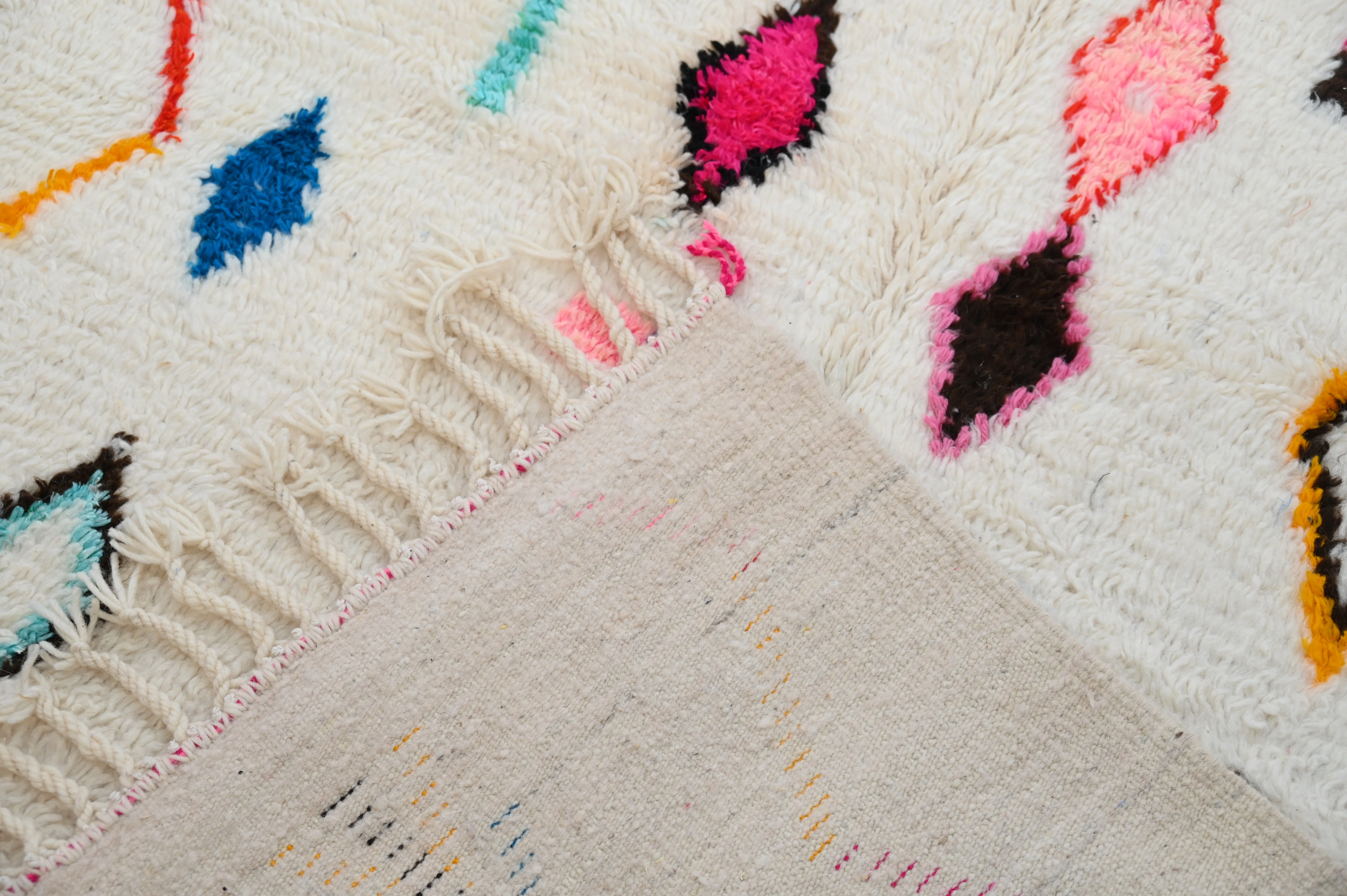 Handmade Azilal Rug, 265 x 140 cm, AZO-774 - Image 5