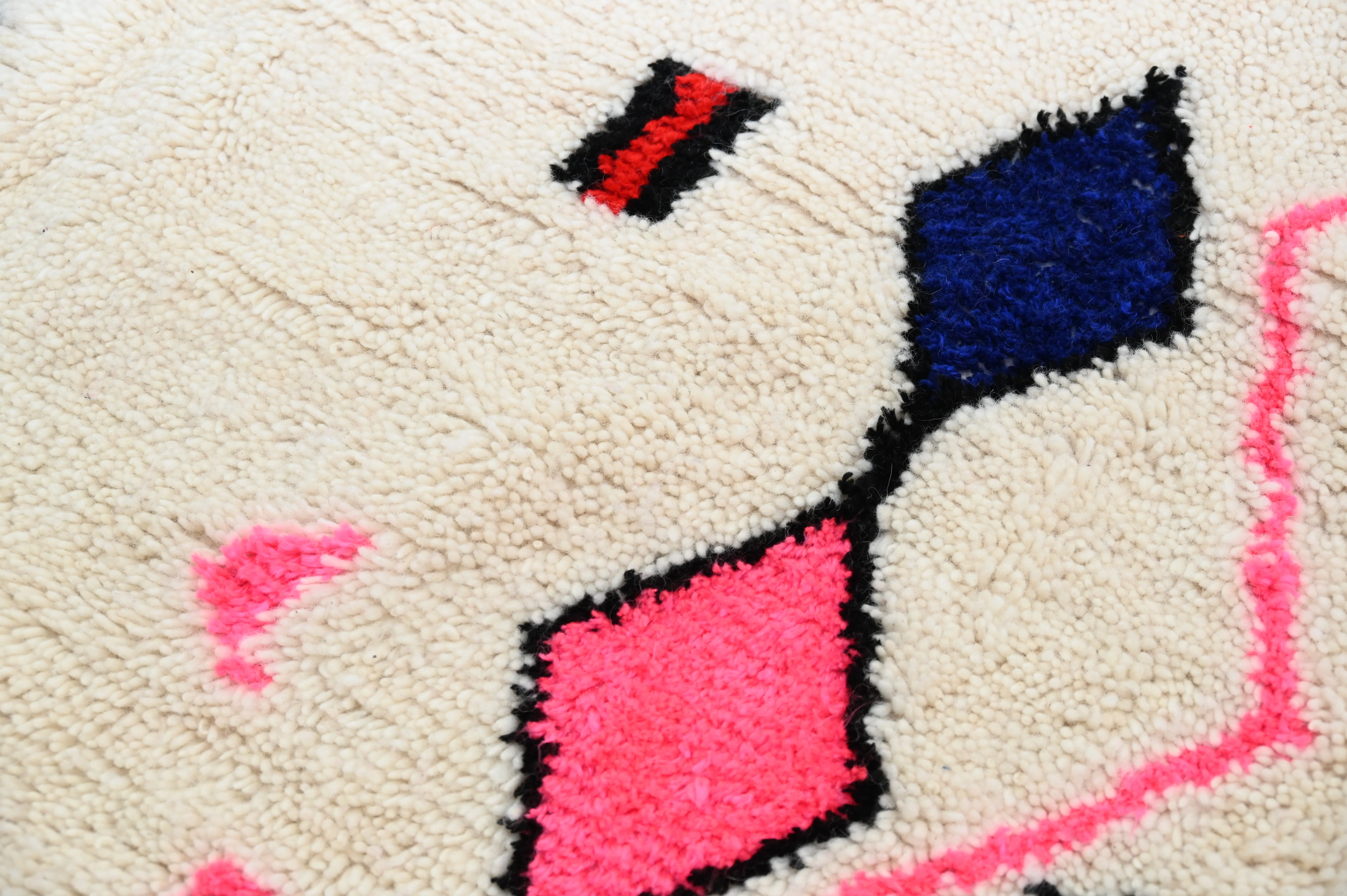 Handmade Azilal Rug, 273 x 151 cm, AZO-430 - Image 4