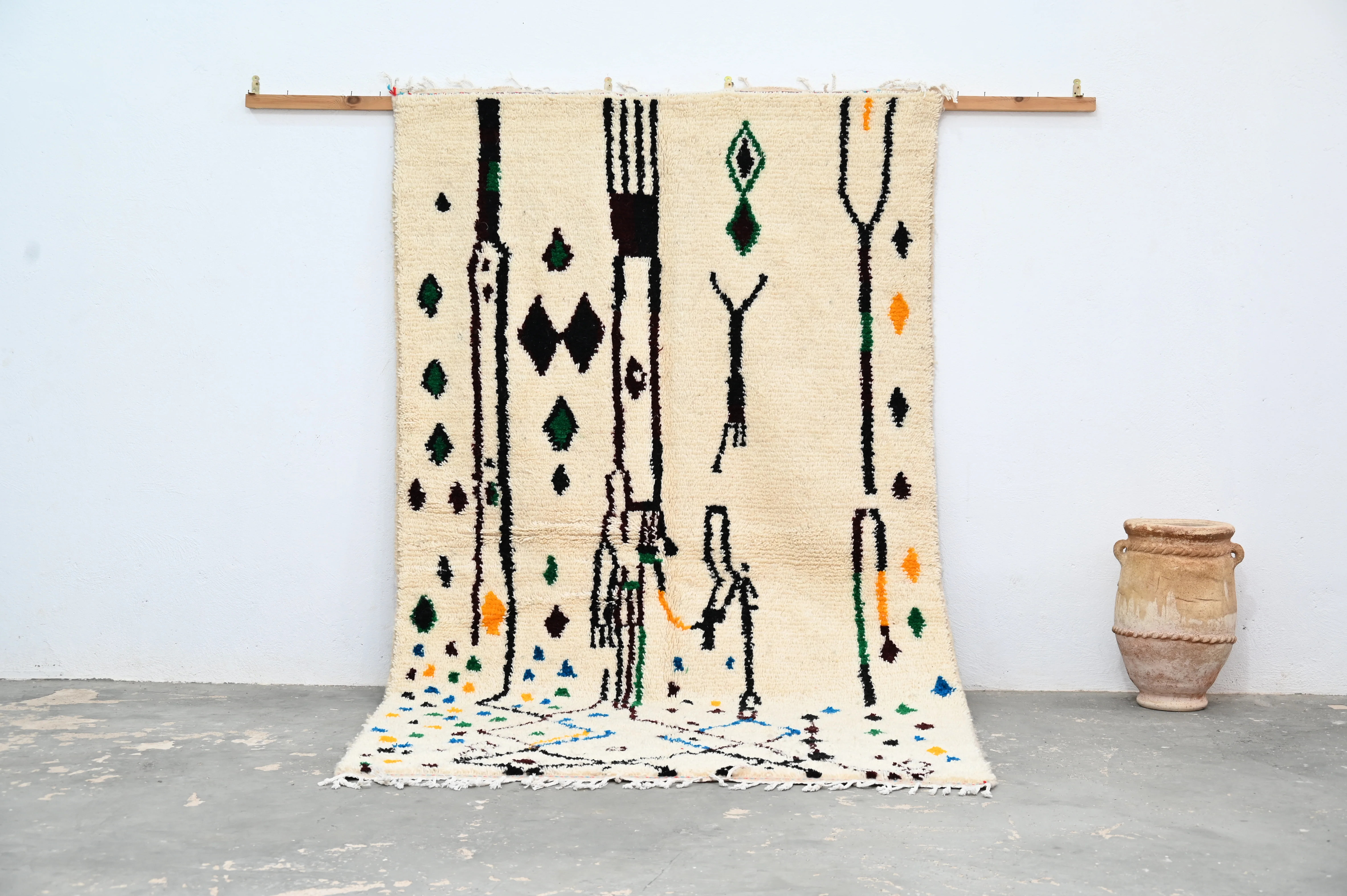 Handmade Azilal Rug, 275 x 155 cm, AZO-510