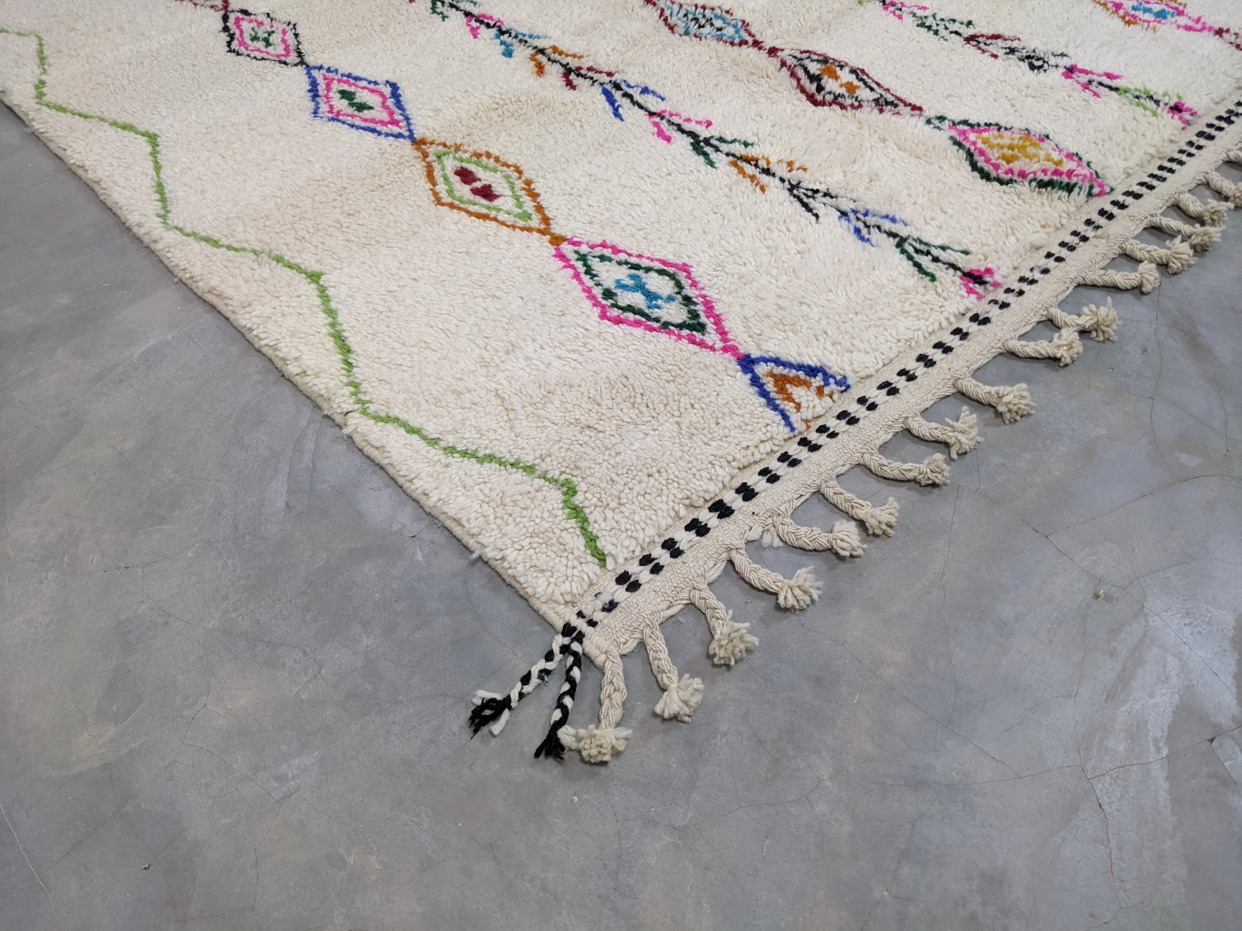 Handmade Azilal Rug – Pre-Order #G305 - Image 3