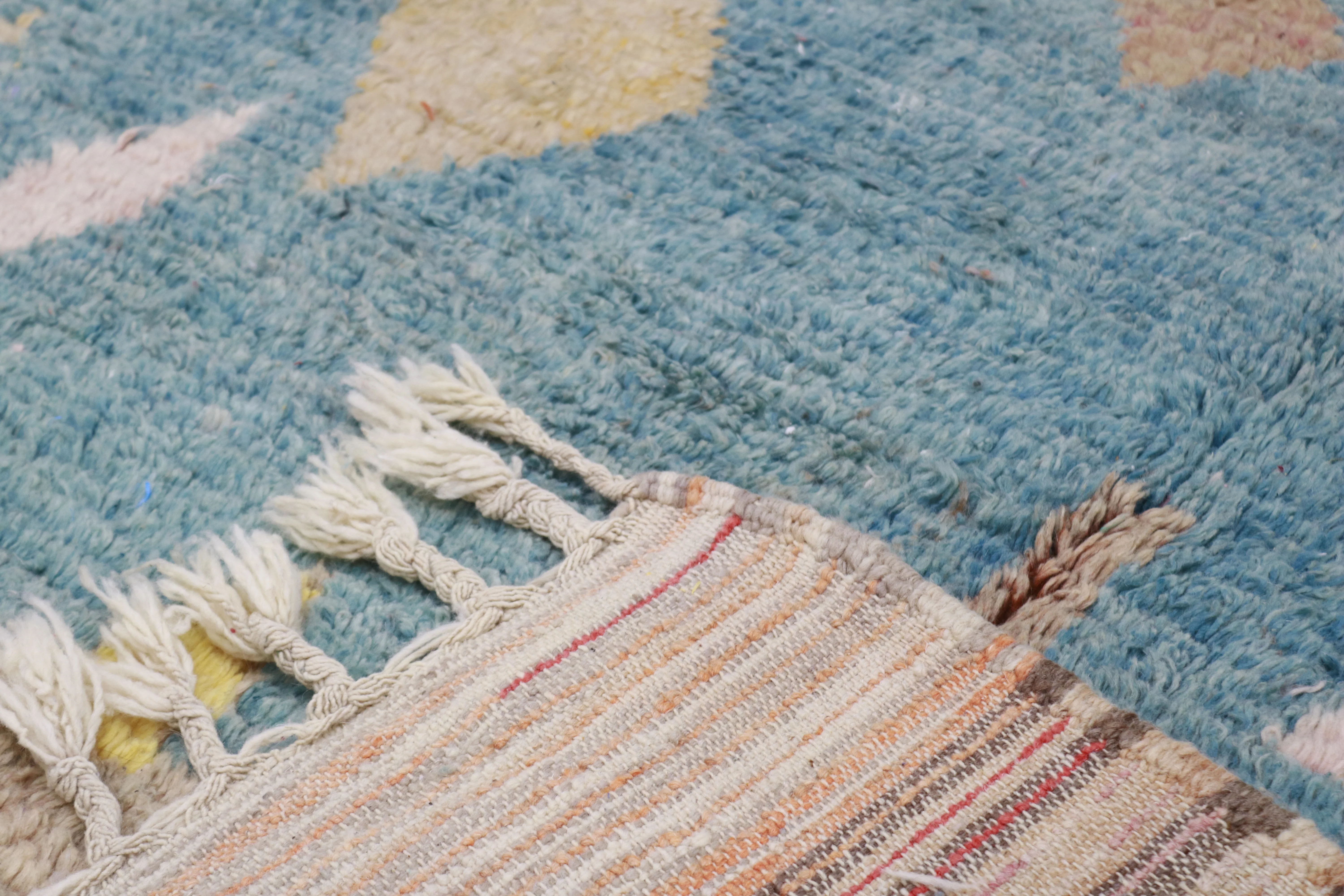 Large Azilal Rug 285×200 – Handmade Pastel Berber Carpet, GO-988 - Image 5