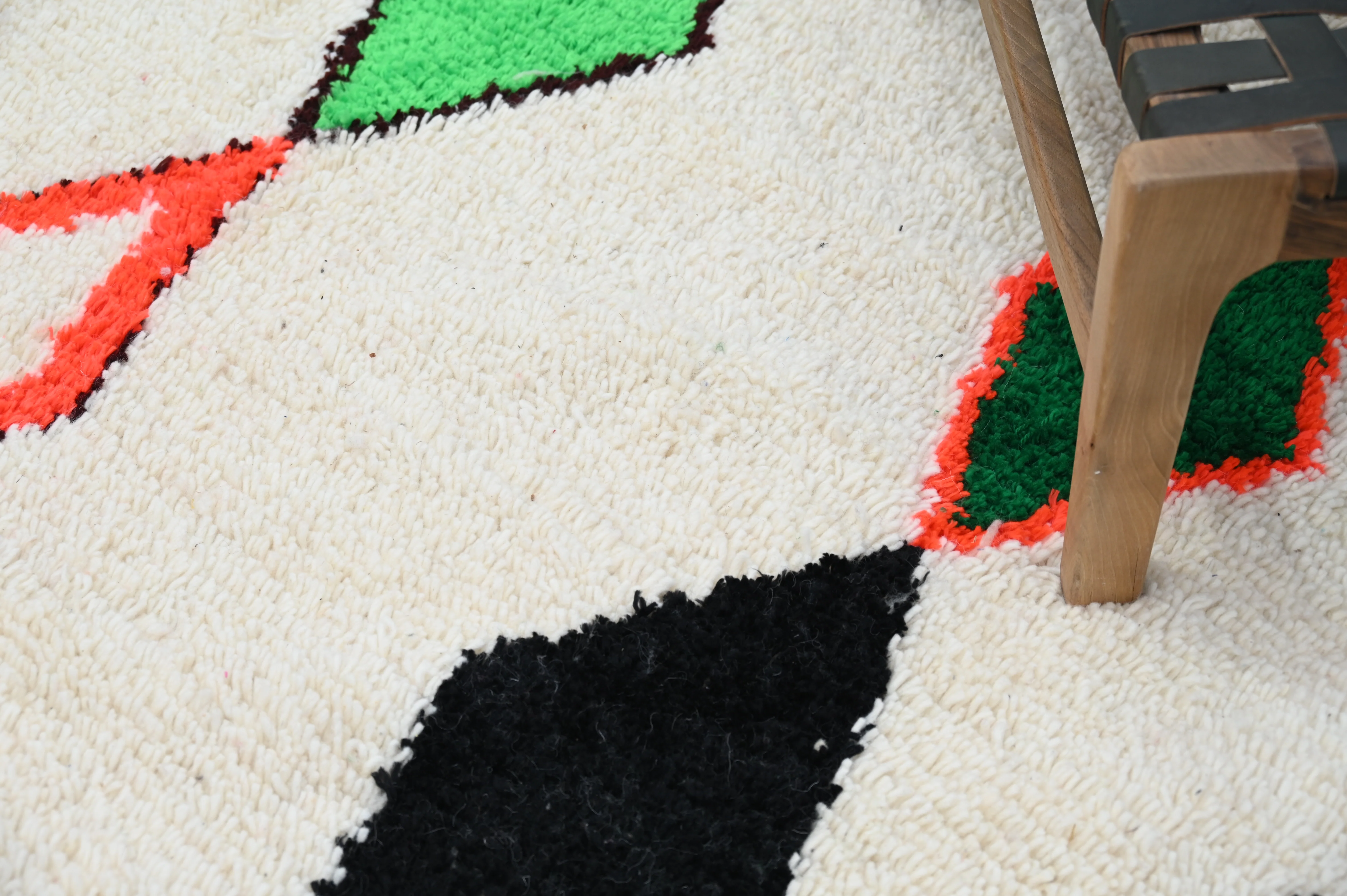 LARGE Azilal Rug, 290 x 195 cm, GO-711 - Image 5
