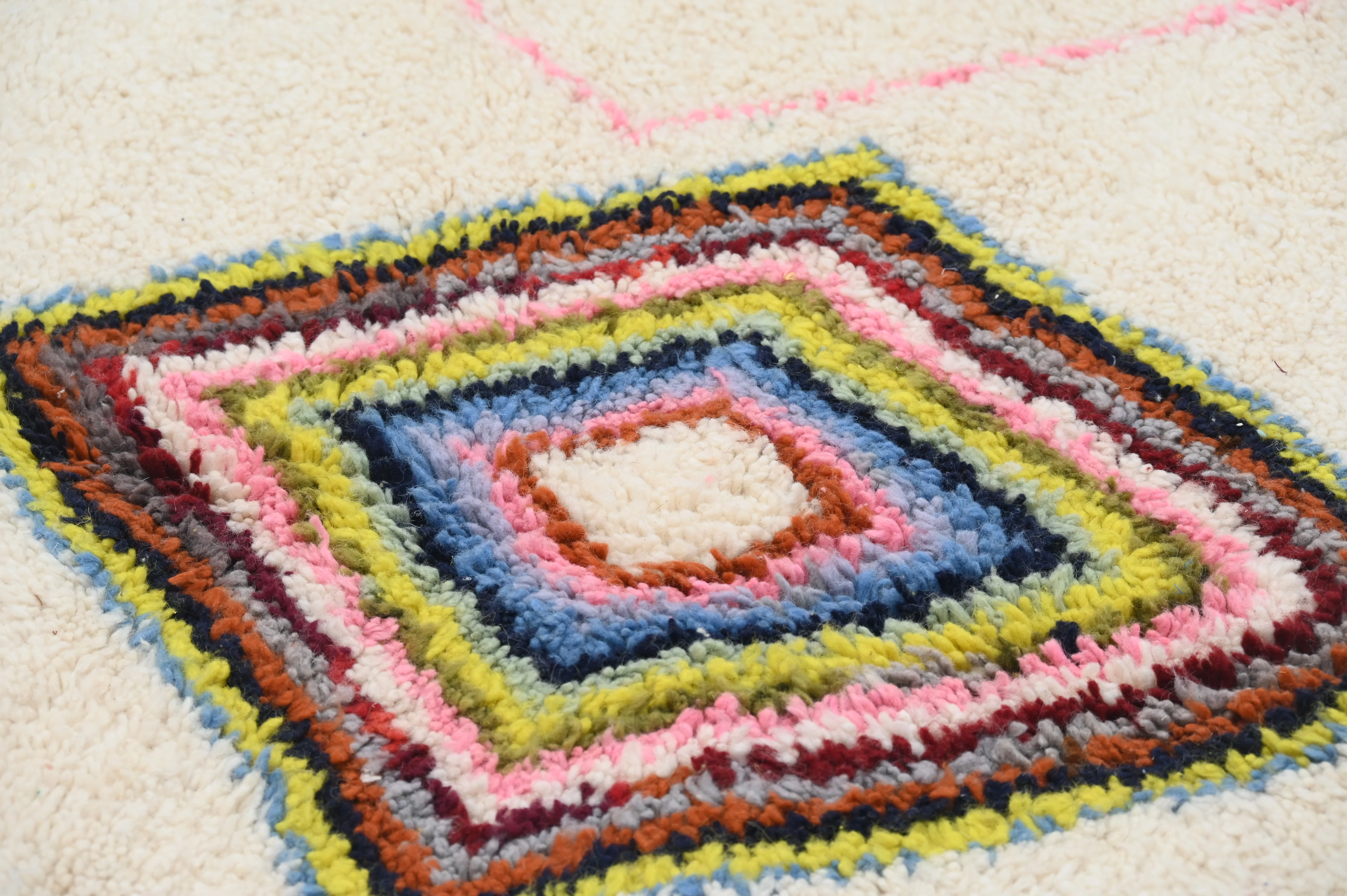 LARGE Azilal Rug, 295 x 215 cm, GO-819 - Image 8