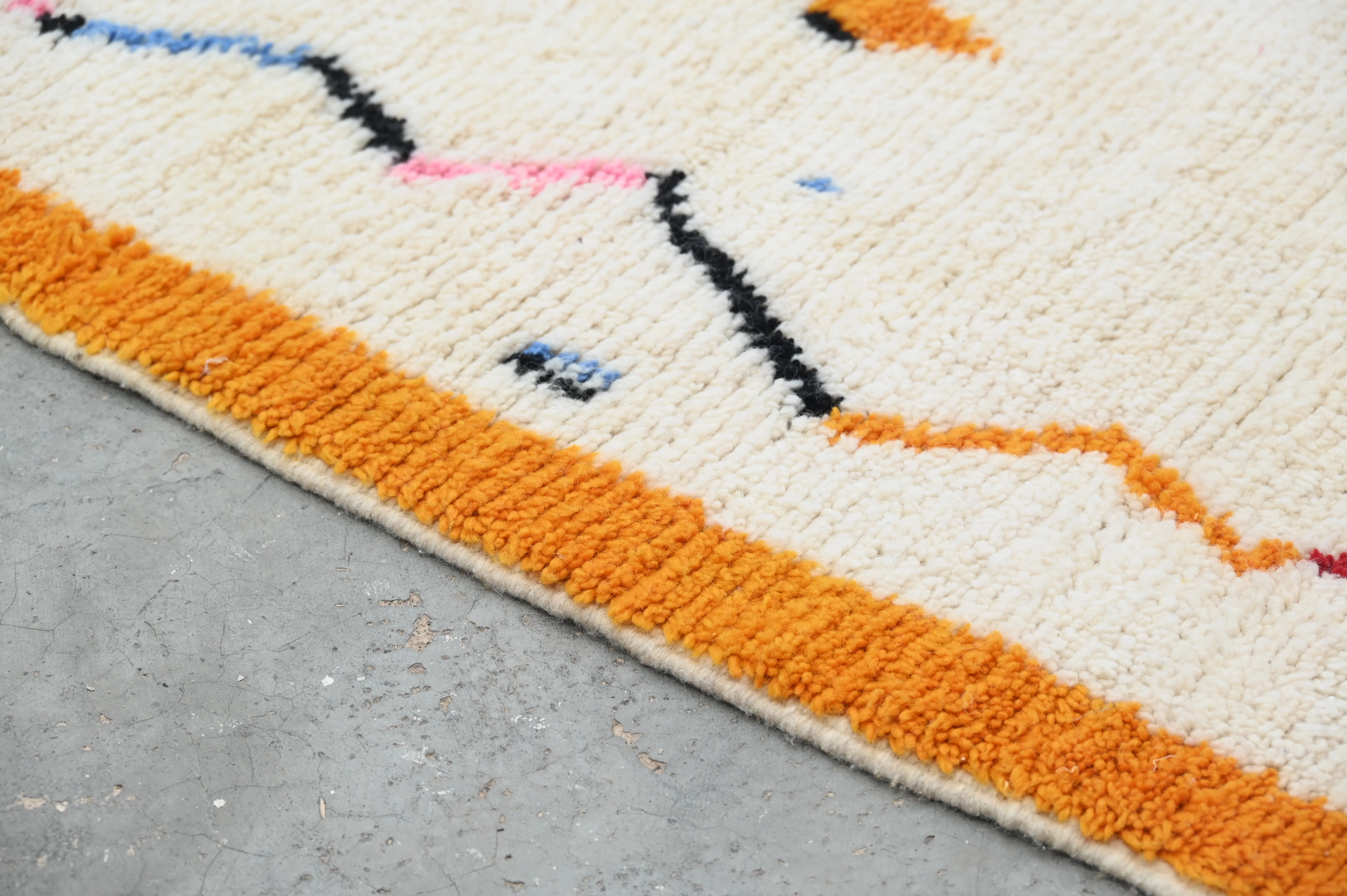 LARGE Azilal Rug, 300 x 190 cm, GO-782 - Image 8