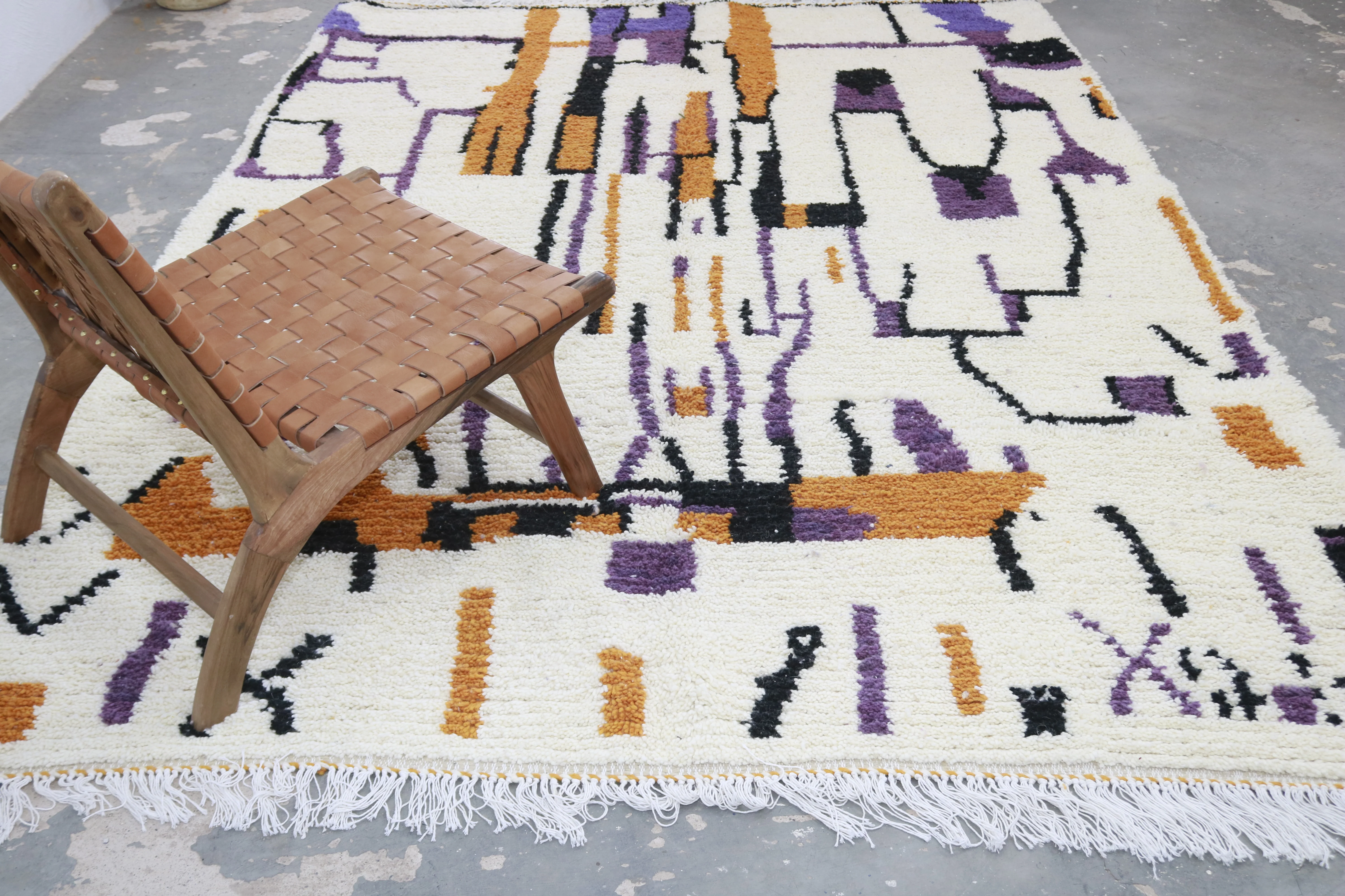 Large Azilal Rug 310×215 cm – Abstract Moroccan Wool Rug, GO-970 - Image 3