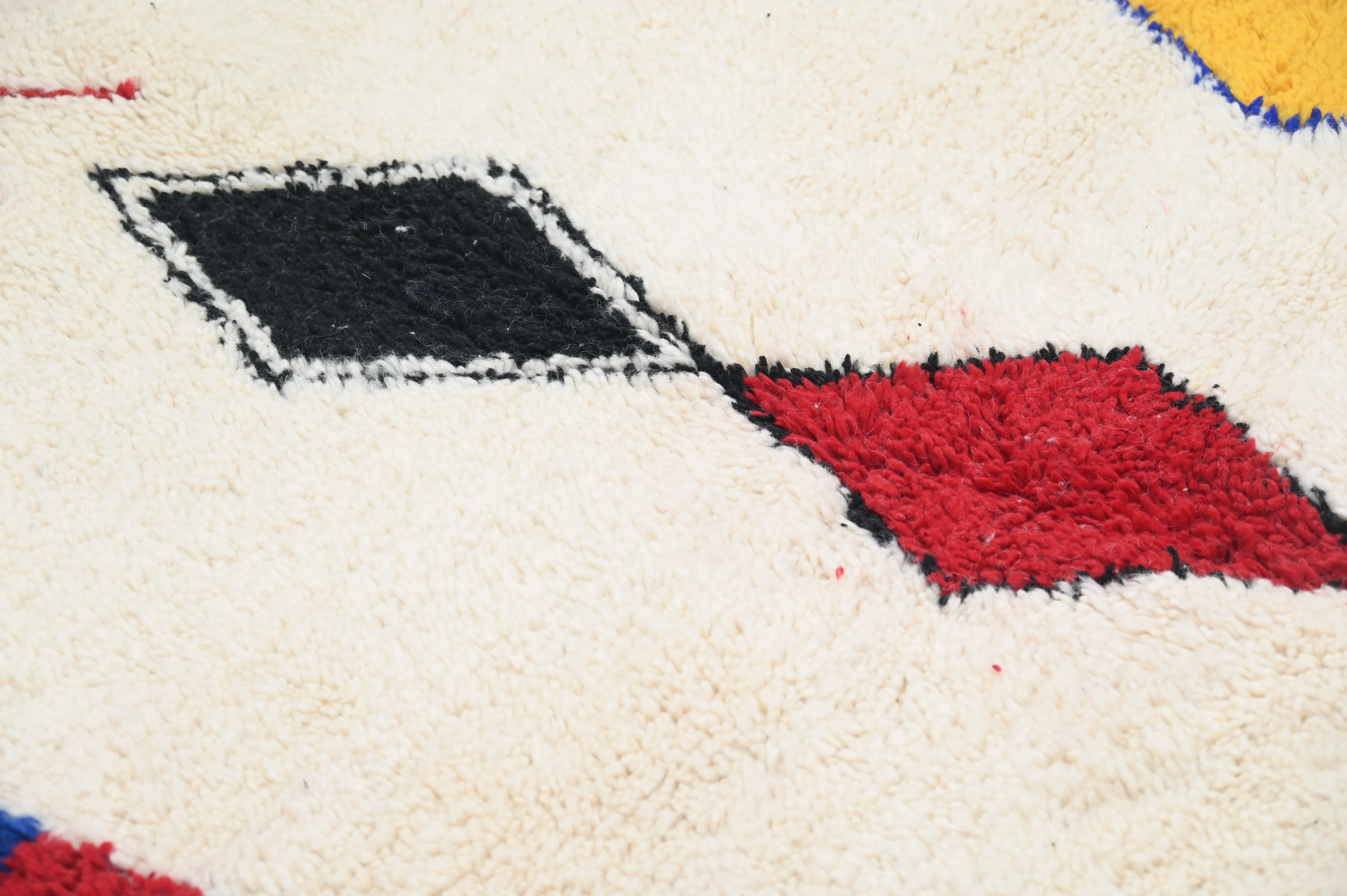 LARGE Azilal Rug, 310 x 205 cm, GO-804 - Image 8