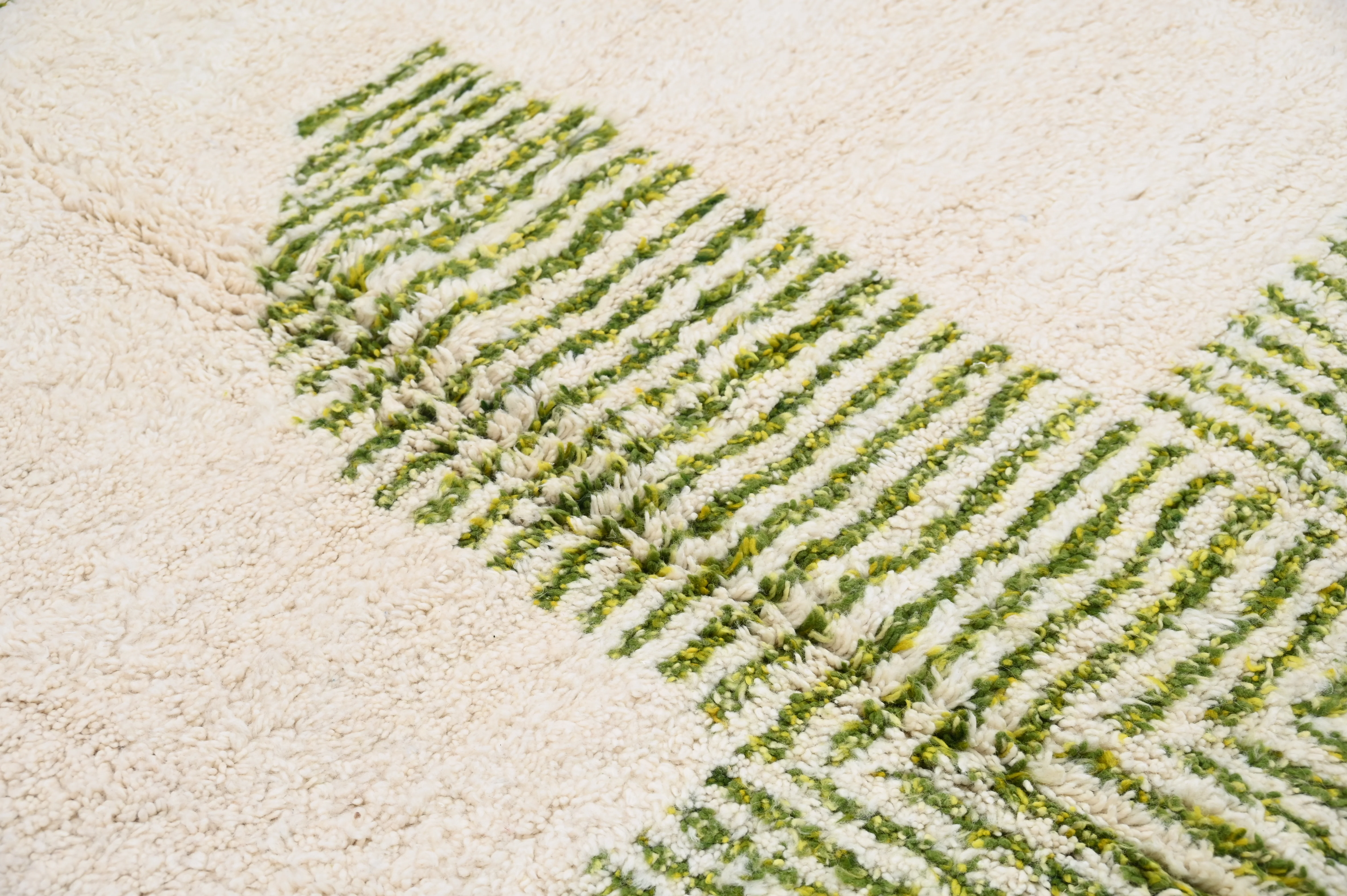 LARGE Azilal Rug, 310 x 215 cm, GO-840 - Image 6