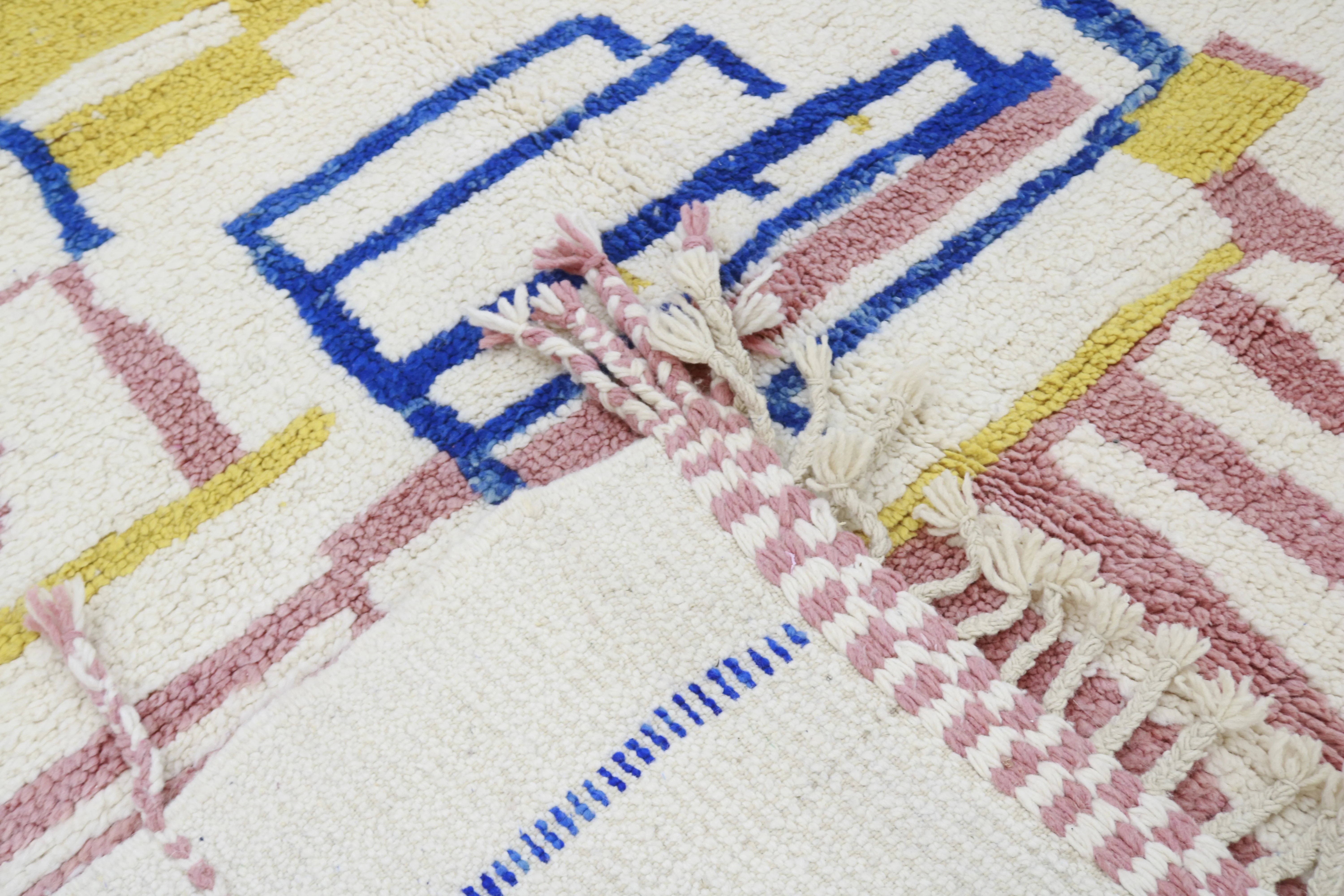 LARGE Azilal Rug, 335 x 245 cm, GO-943 - Image 3