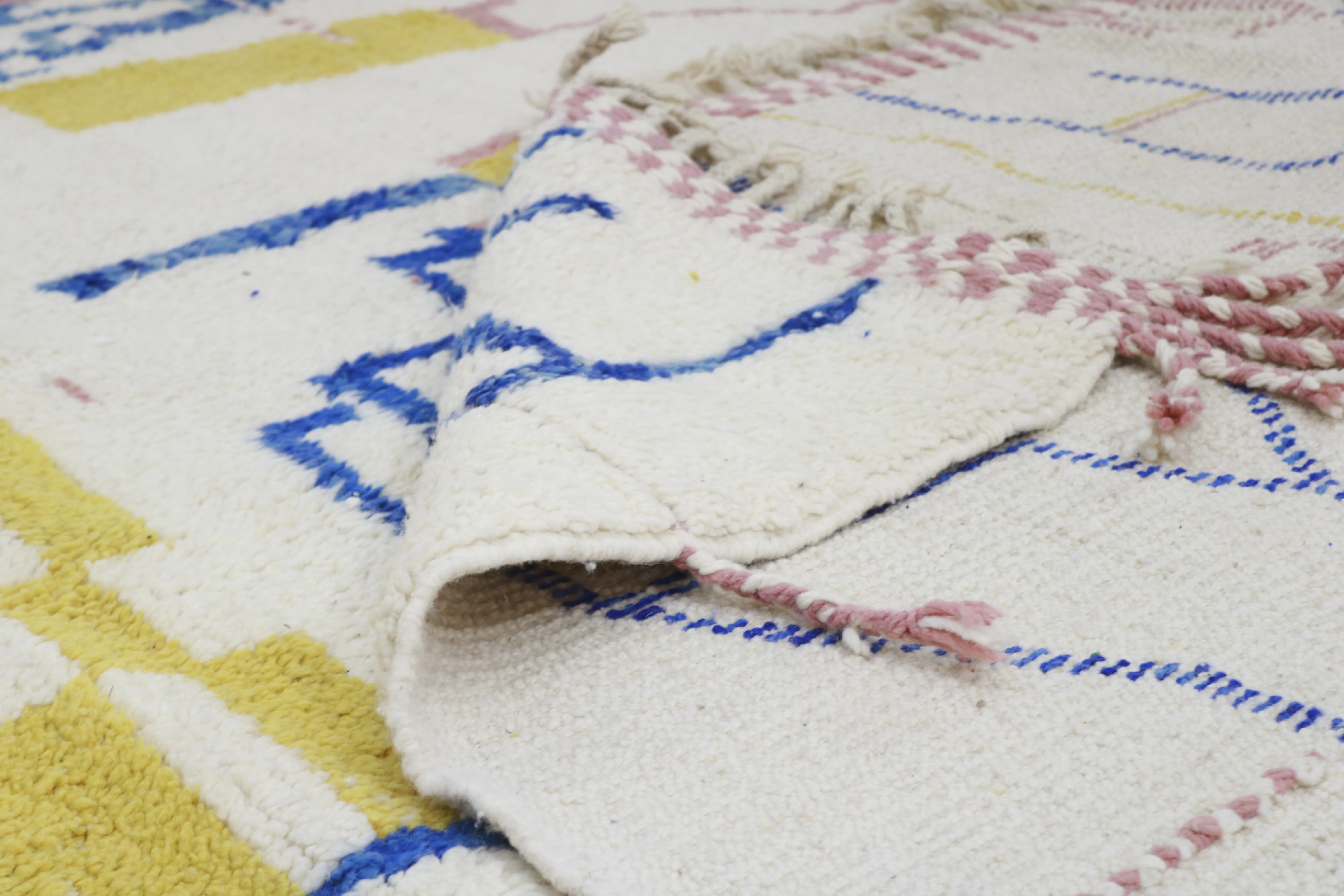 LARGE Azilal Rug, 335 x 245 cm, GO-943 - Image 4