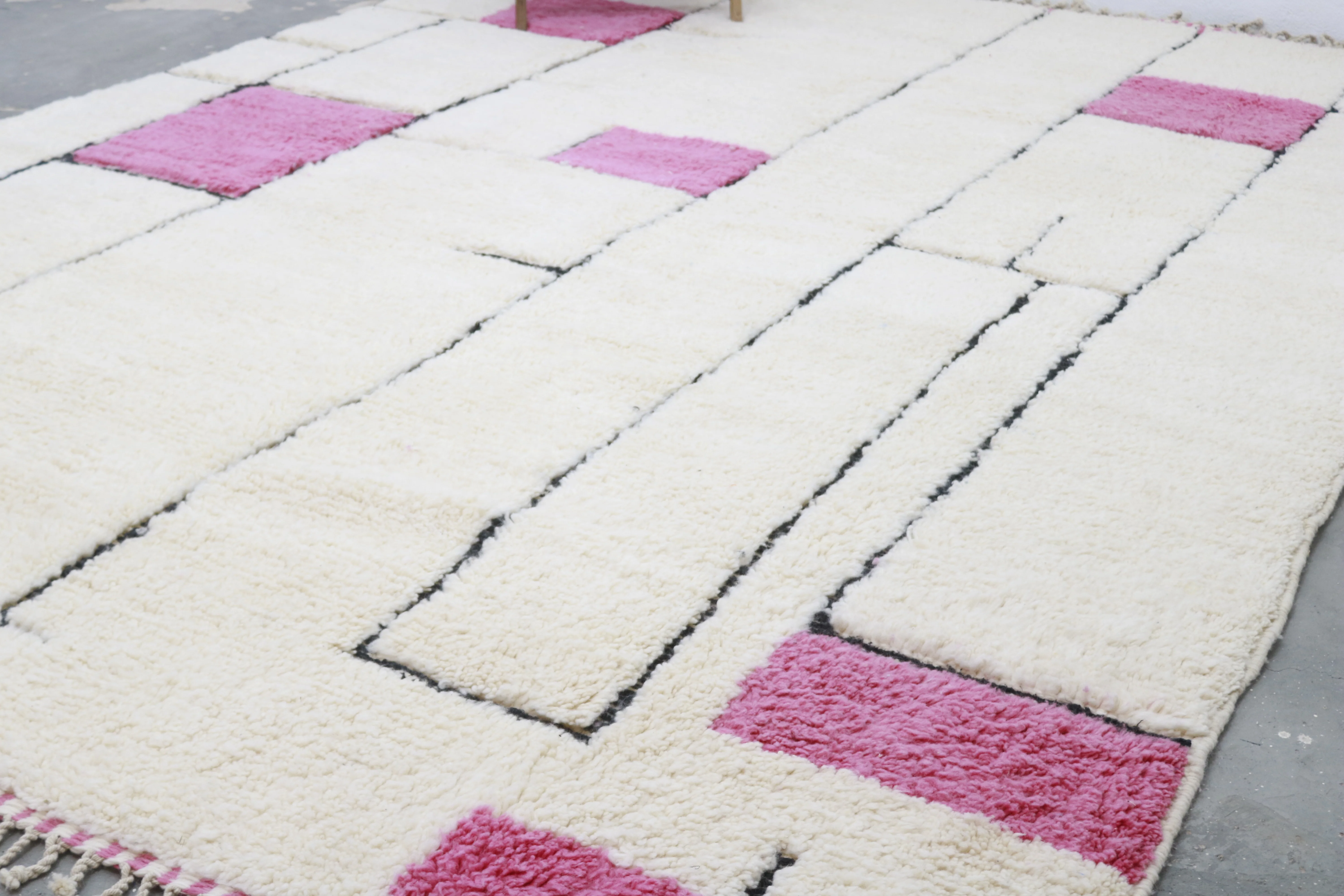 LARGE Azilal Rug, 400 x 300 cm, GO-941 - Image 7