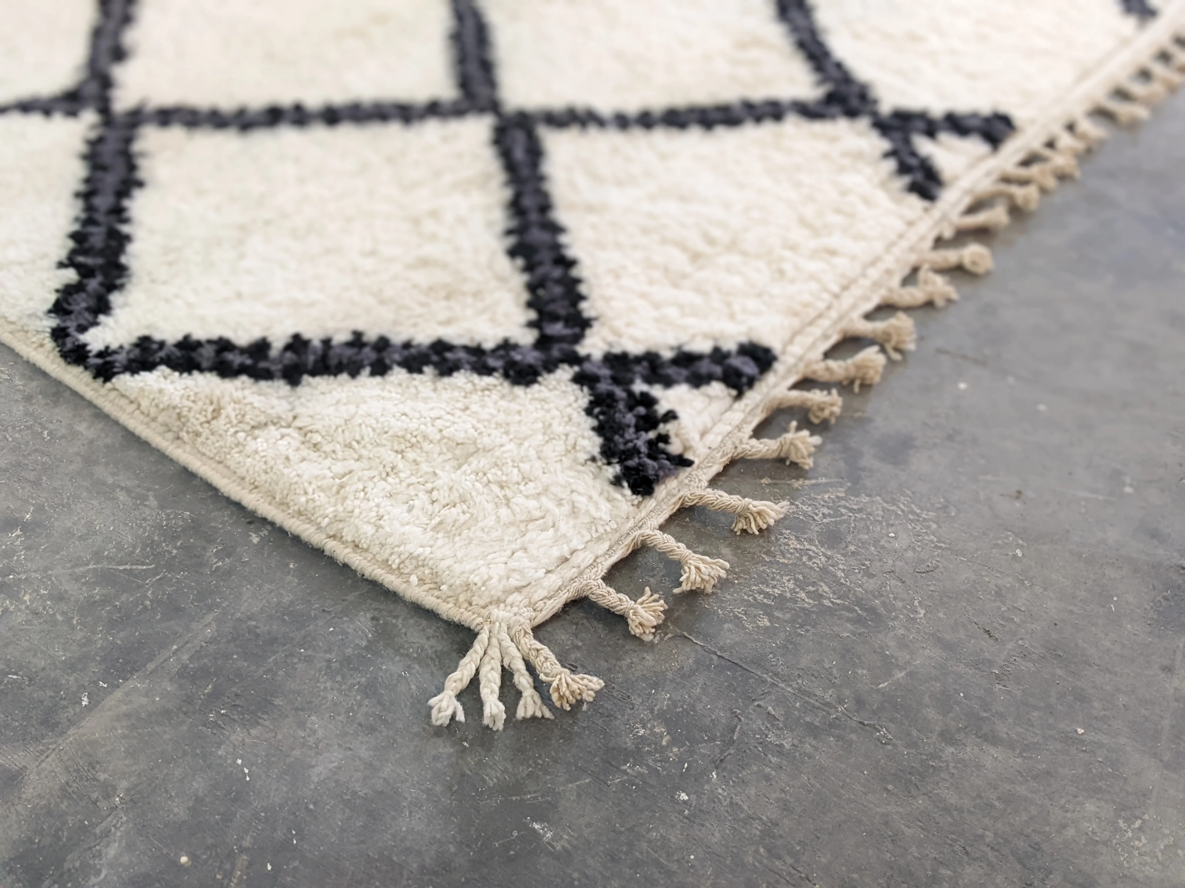 LARGE Beni Ouarain Rug, 280 x 205 cm || 9,19 x 6,73 feet, G-369 - Image 2