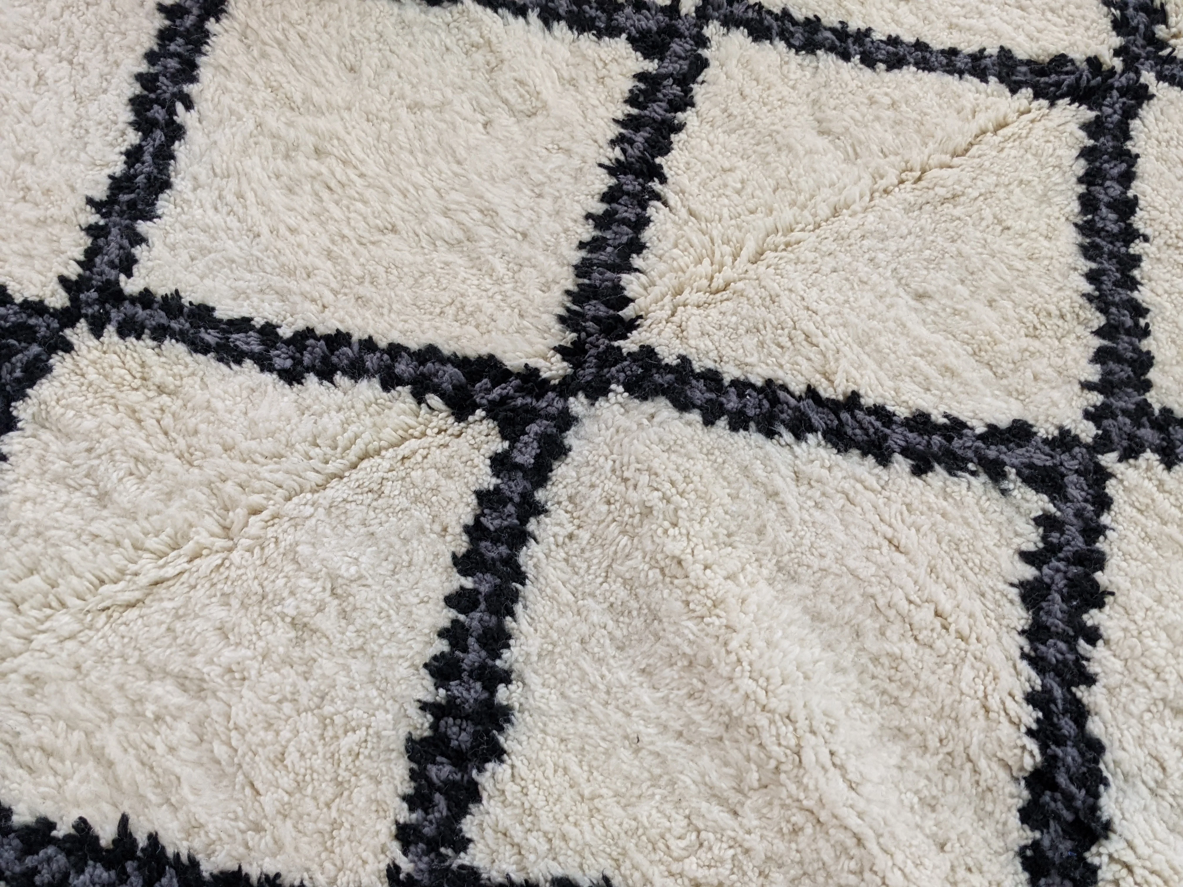 LARGE Beni Ouarain Rug, 280 x 205 cm || 9,19 x 6,73 feet, G-369 - Image 4