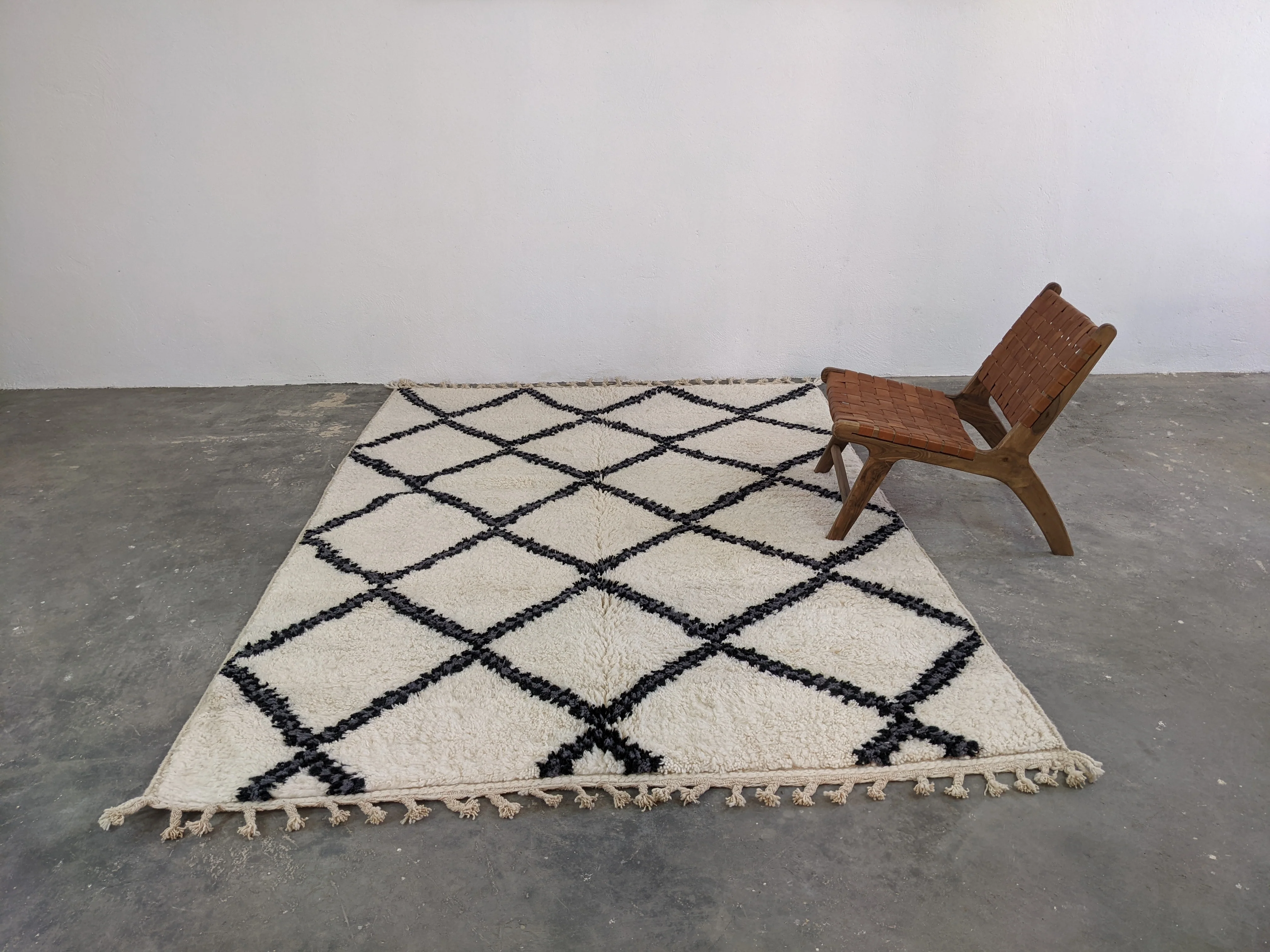 LARGE Beni Ouarain Rug, 280 x 205 cm || 9,19 x 6,73 feet, G-369 - Image 7