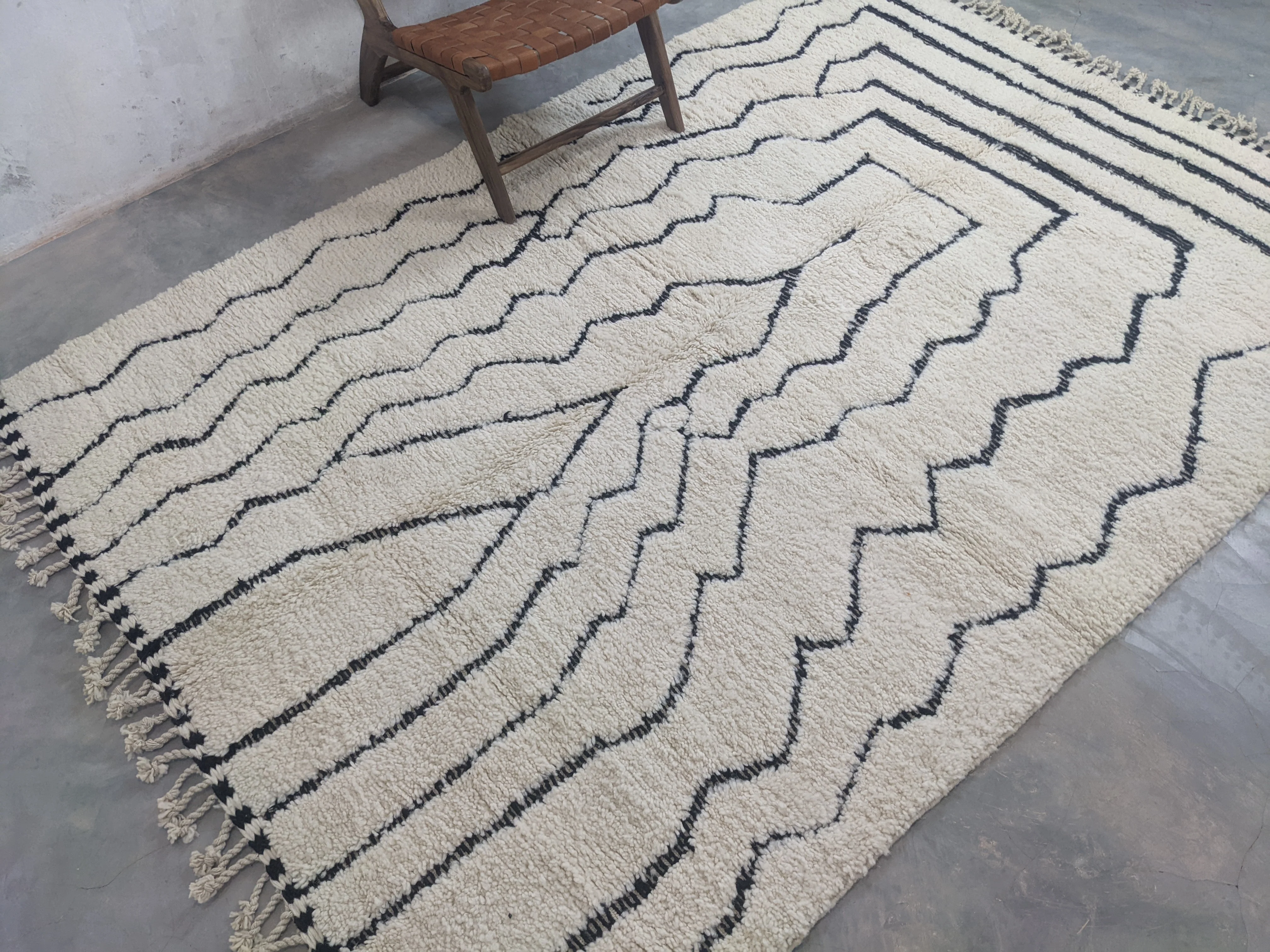 LARGE Beni Ouarain Rug, 285 x 205 cm || 9,35 x 6,73 feet, G-317 - Image 6