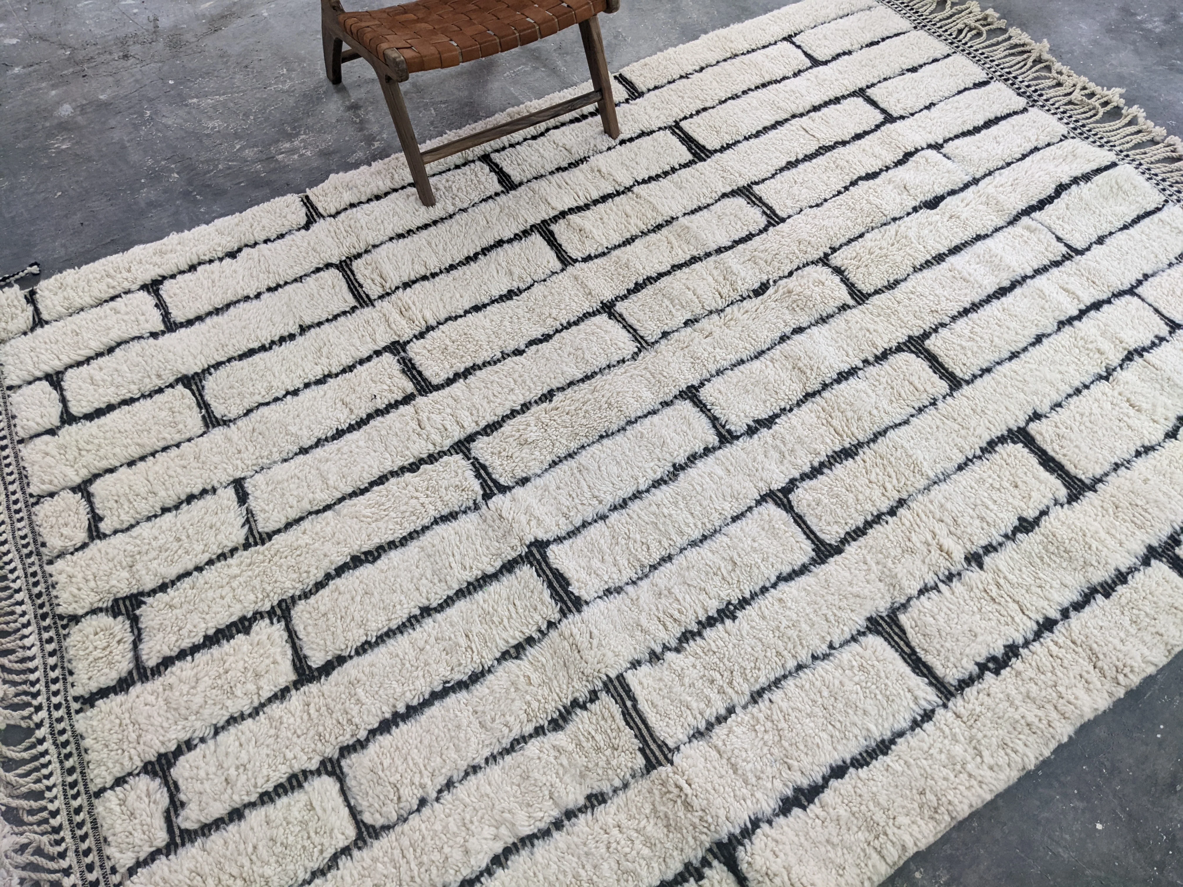 LARGE Beni Ouarain Rug, 285 x 215 cm || 9,35 x 7,05 feet, G-339 - Image 3