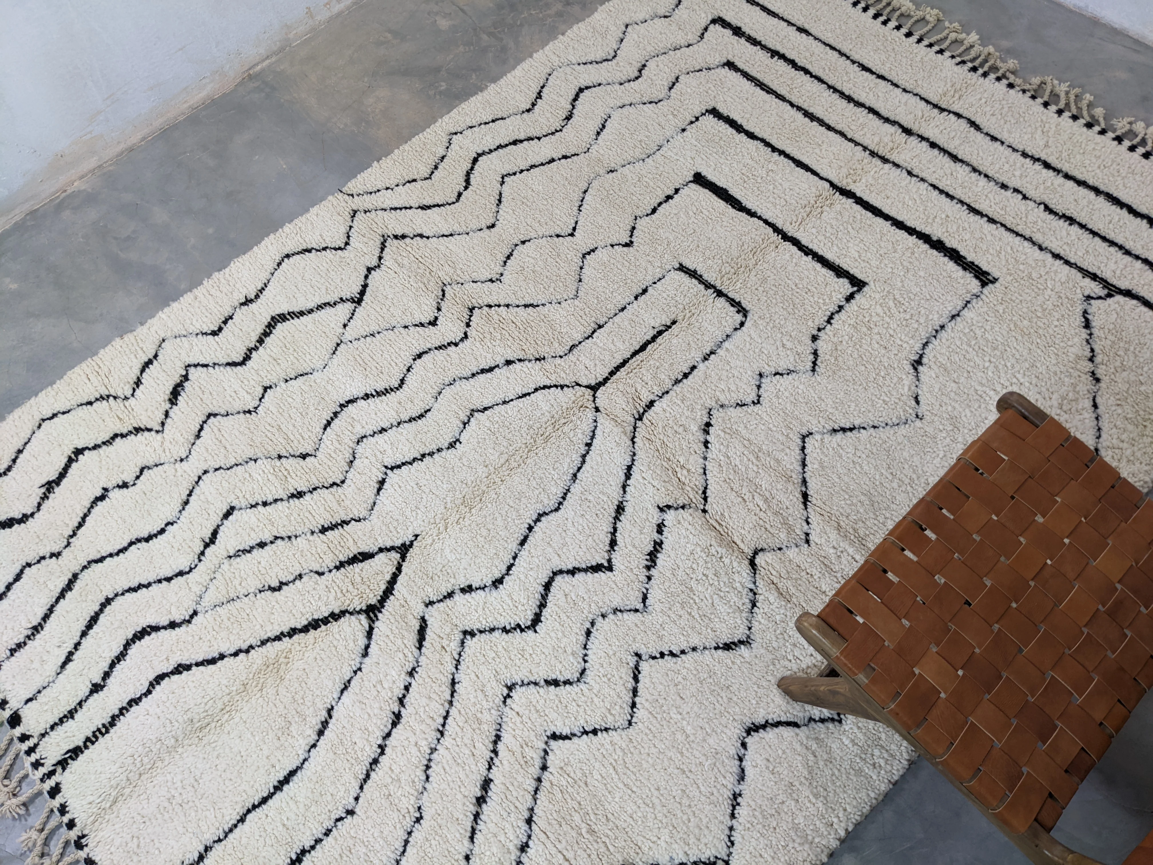 LARGE Beni Ouarain Rug, 290 x 202 cm || 9,51 x 6,63 feet, G-262 - Image 3