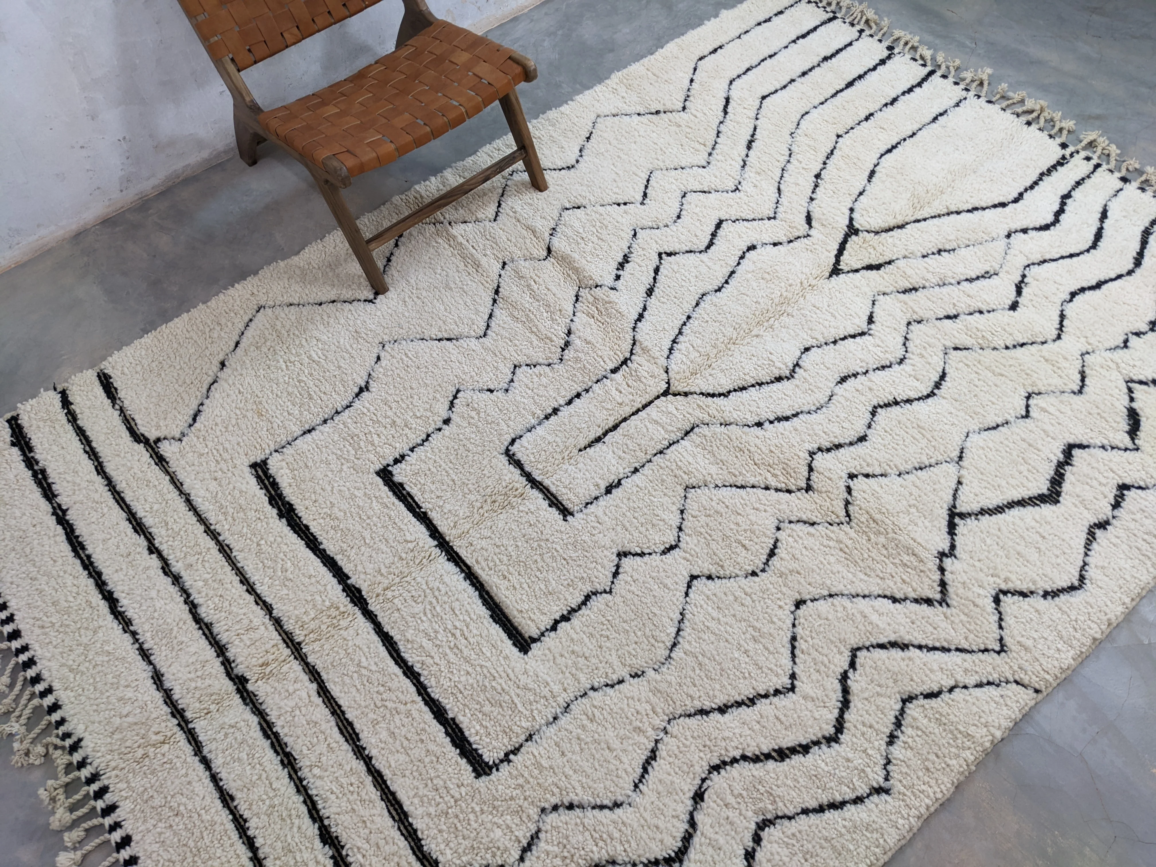 LARGE Beni Ouarain Rug, 290 x 202 cm || 9,51 x 6,63 feet, G-262 - Image 6