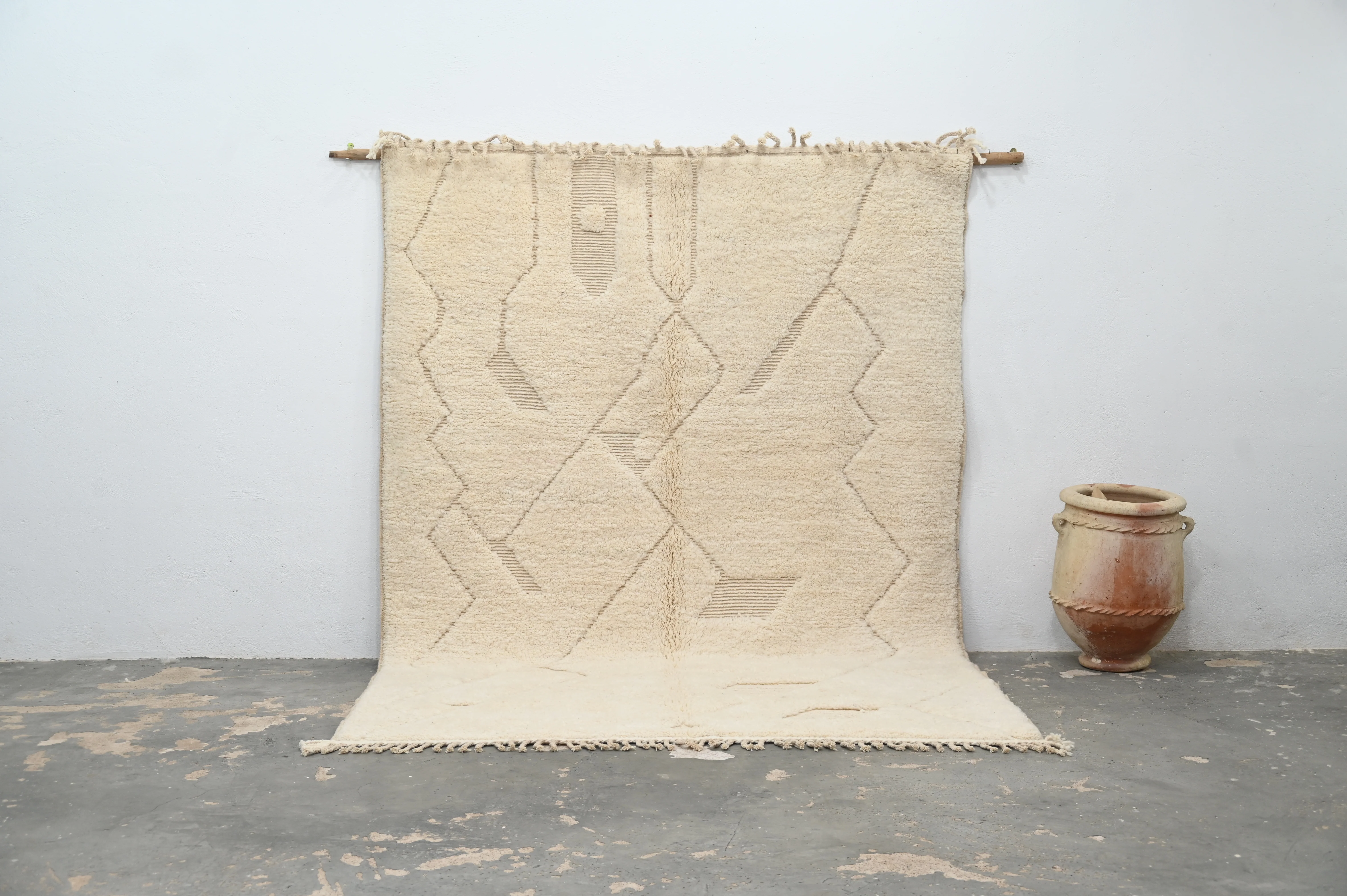 LARGE Beni Ouarain Rug, 290 x 205 cm, GO-829