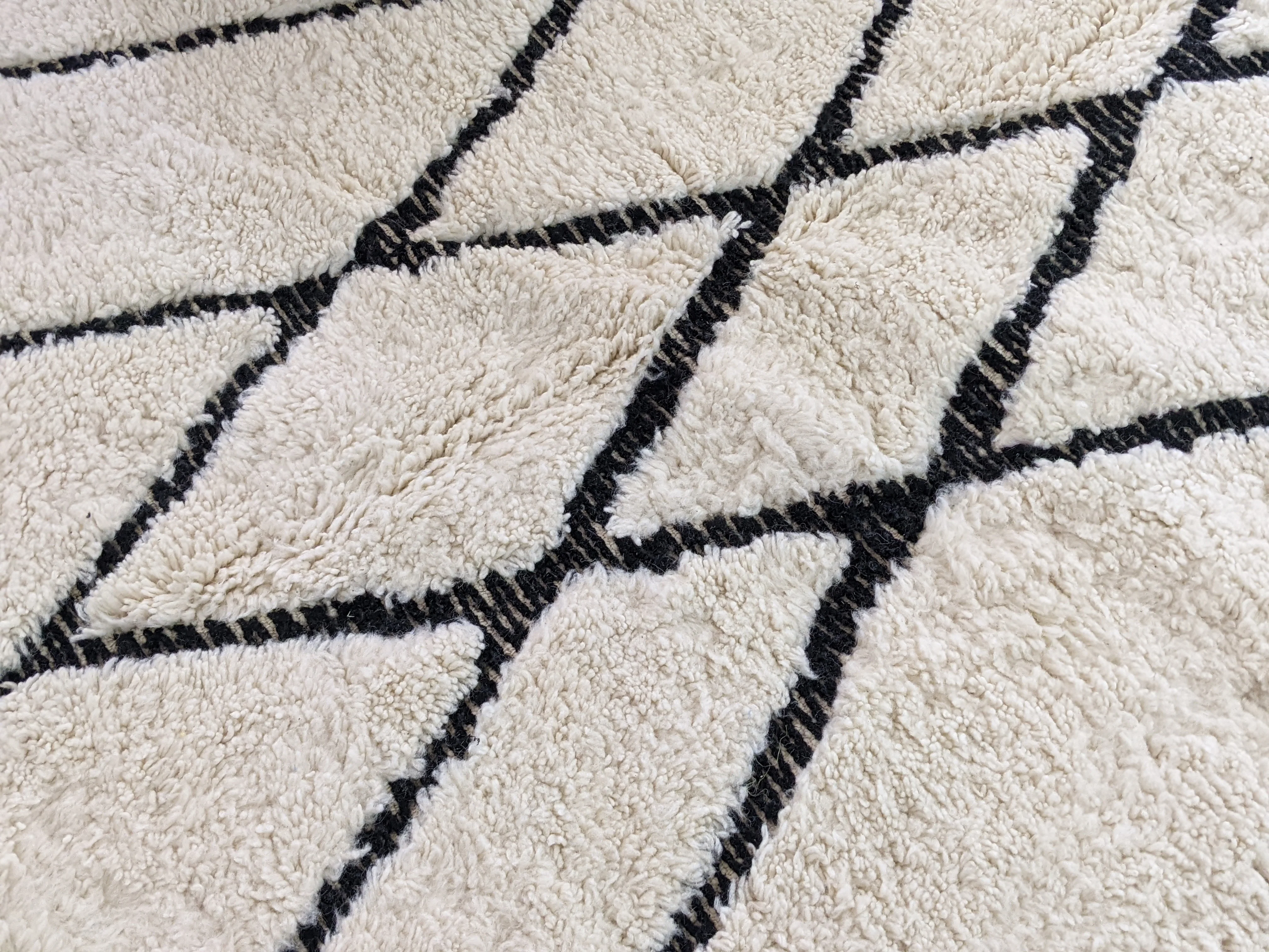 LARGE Beni Ouarain Rug, 300 x 200 cm || 9,84 x 6,56 feet, G-355 - Image 3
