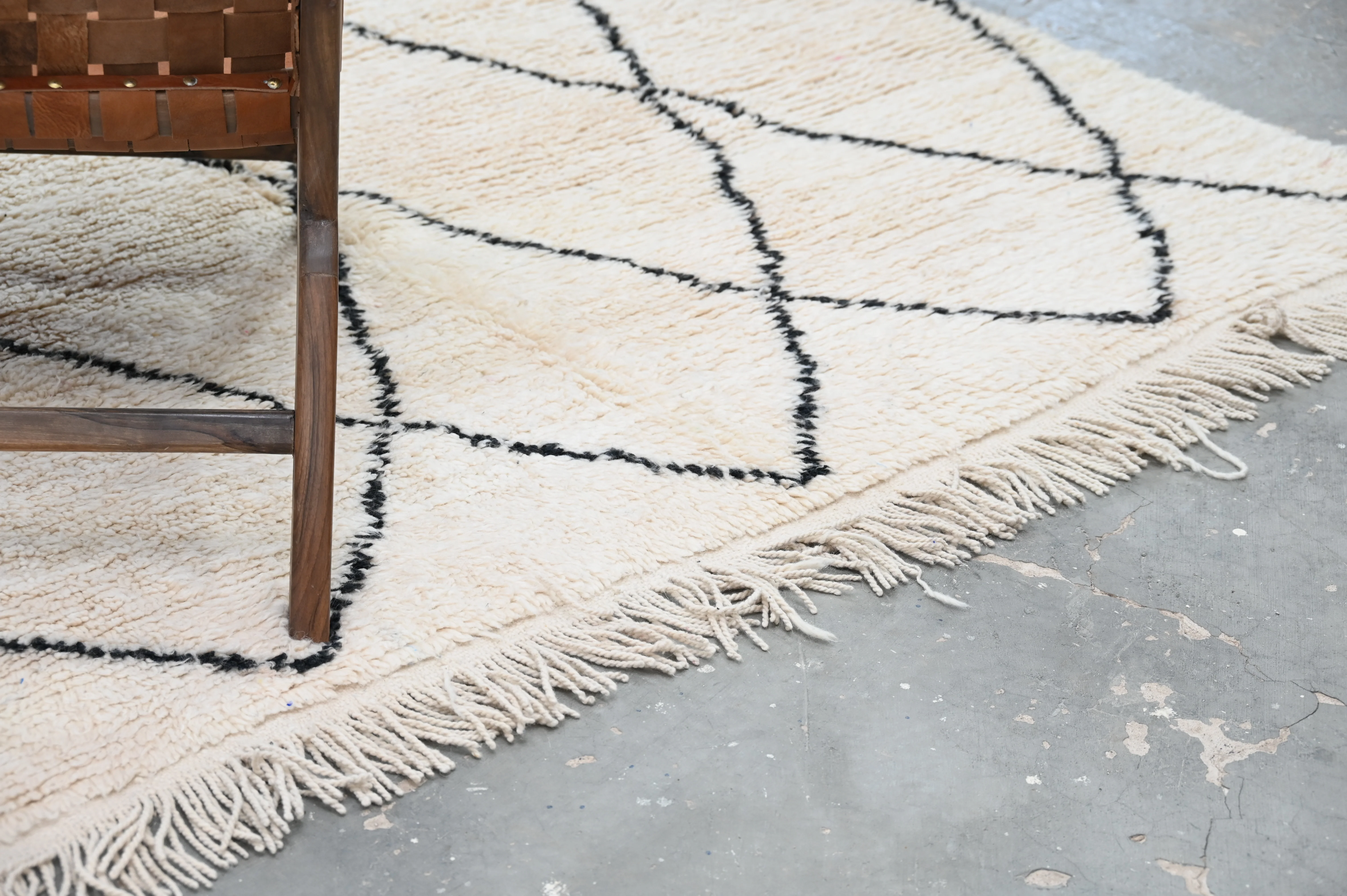 LARGE Beni Ouarain Rug, 300 x 200 cm, GO-901 - Image 4