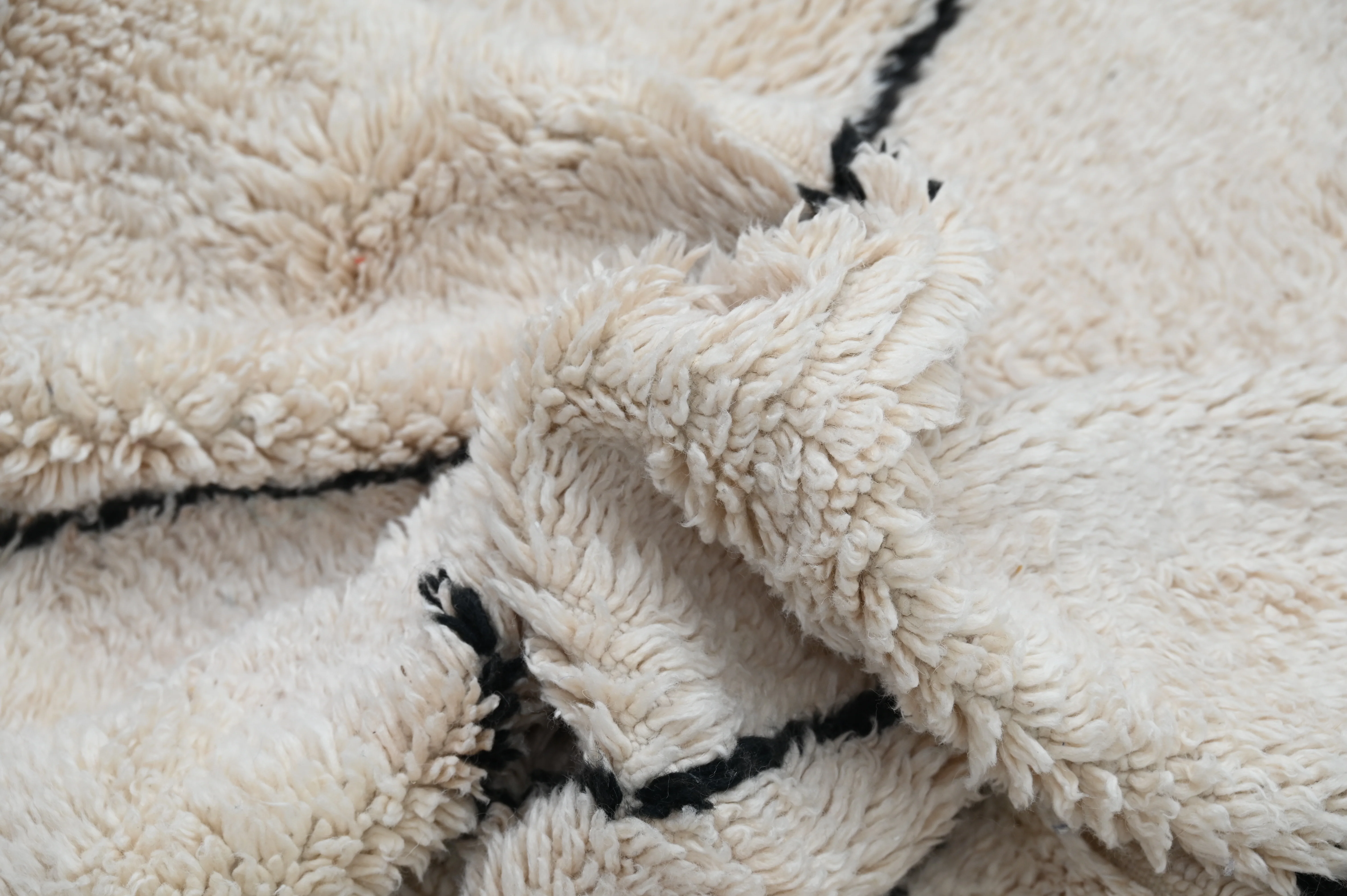 LARGE Beni Ouarain Rug, 300 x 200 cm, GO-901 - Image 7