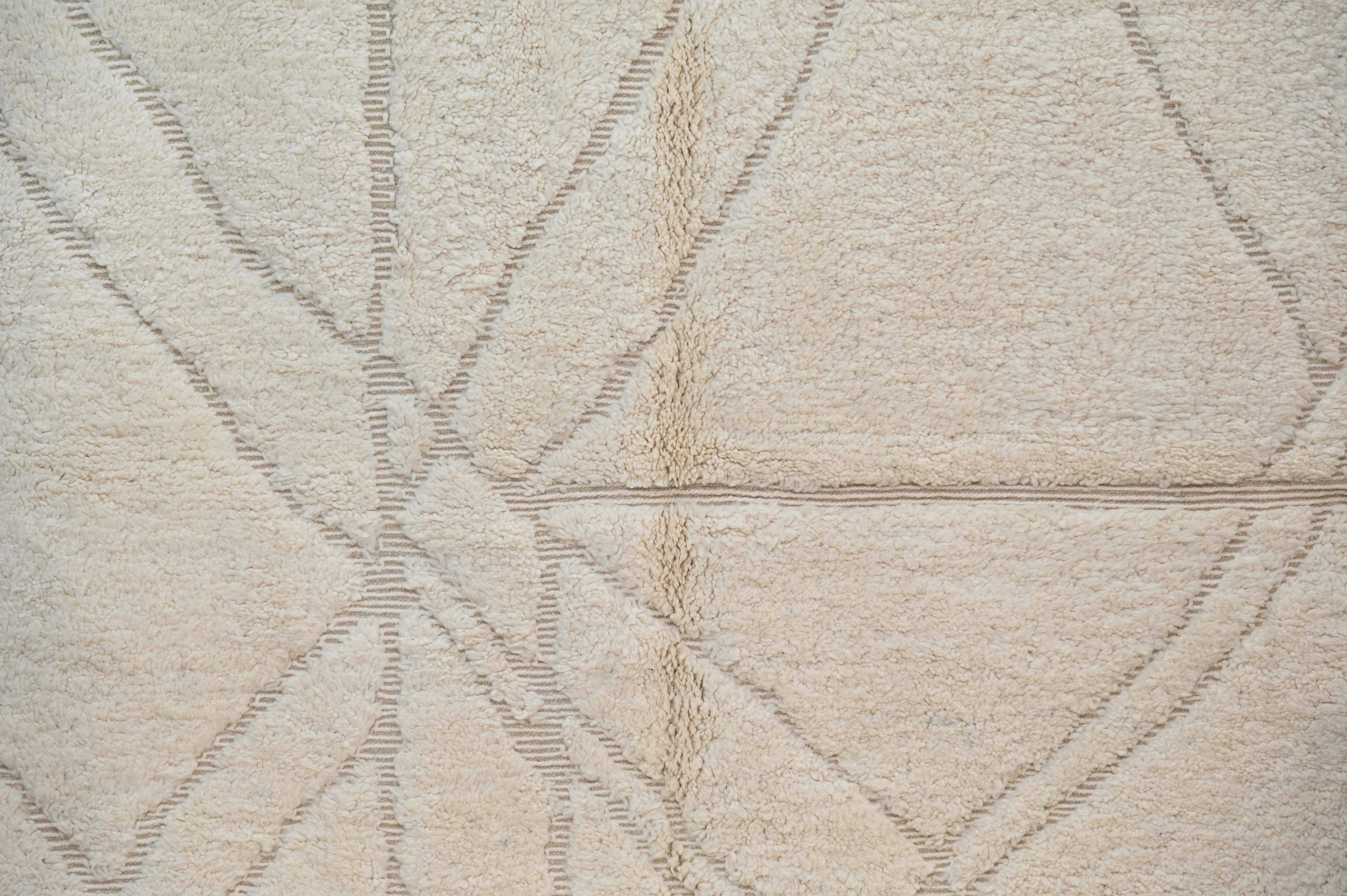 LARGE Beni Ouarain Rug, 300 x 205 cm, GO-832 - Image 5
