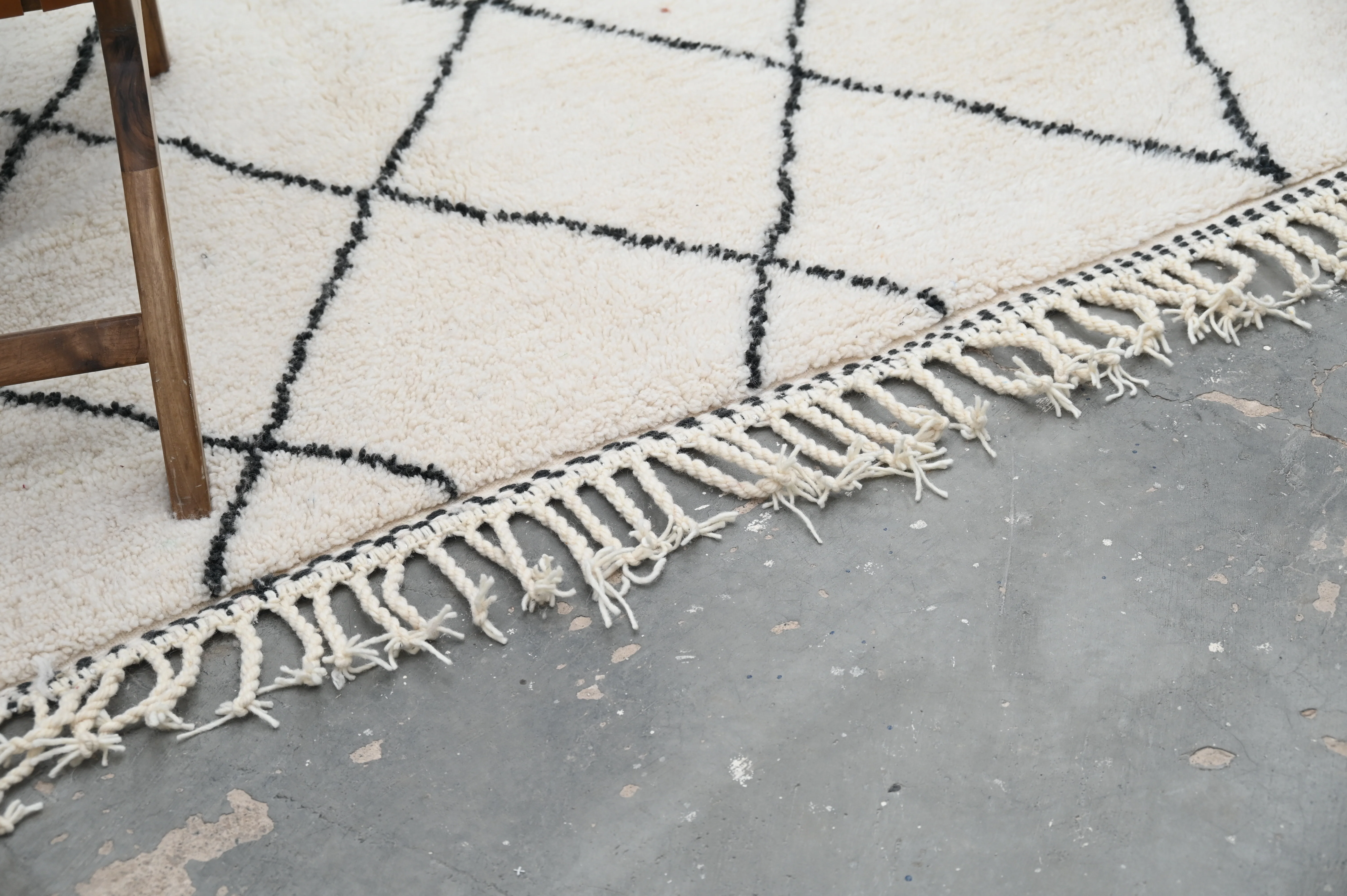 LARGE Beni Ouarain Rug, 300 x 205 cm, GO-864 - Image 6