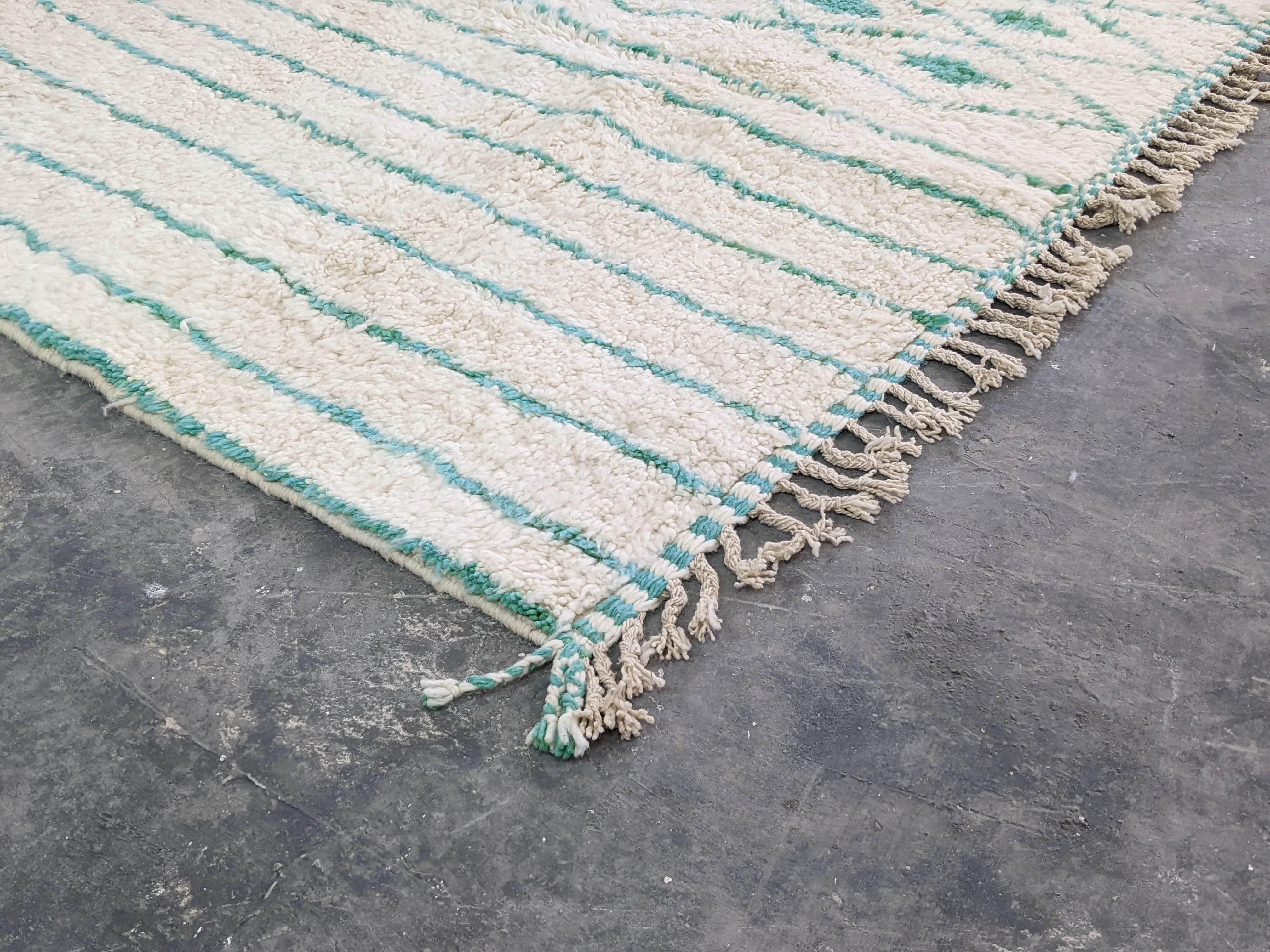 LARGE Beni Ouarain Rug, 310 x 195 cm || 10,17 x 6,4 feet, G-362 - Image 2