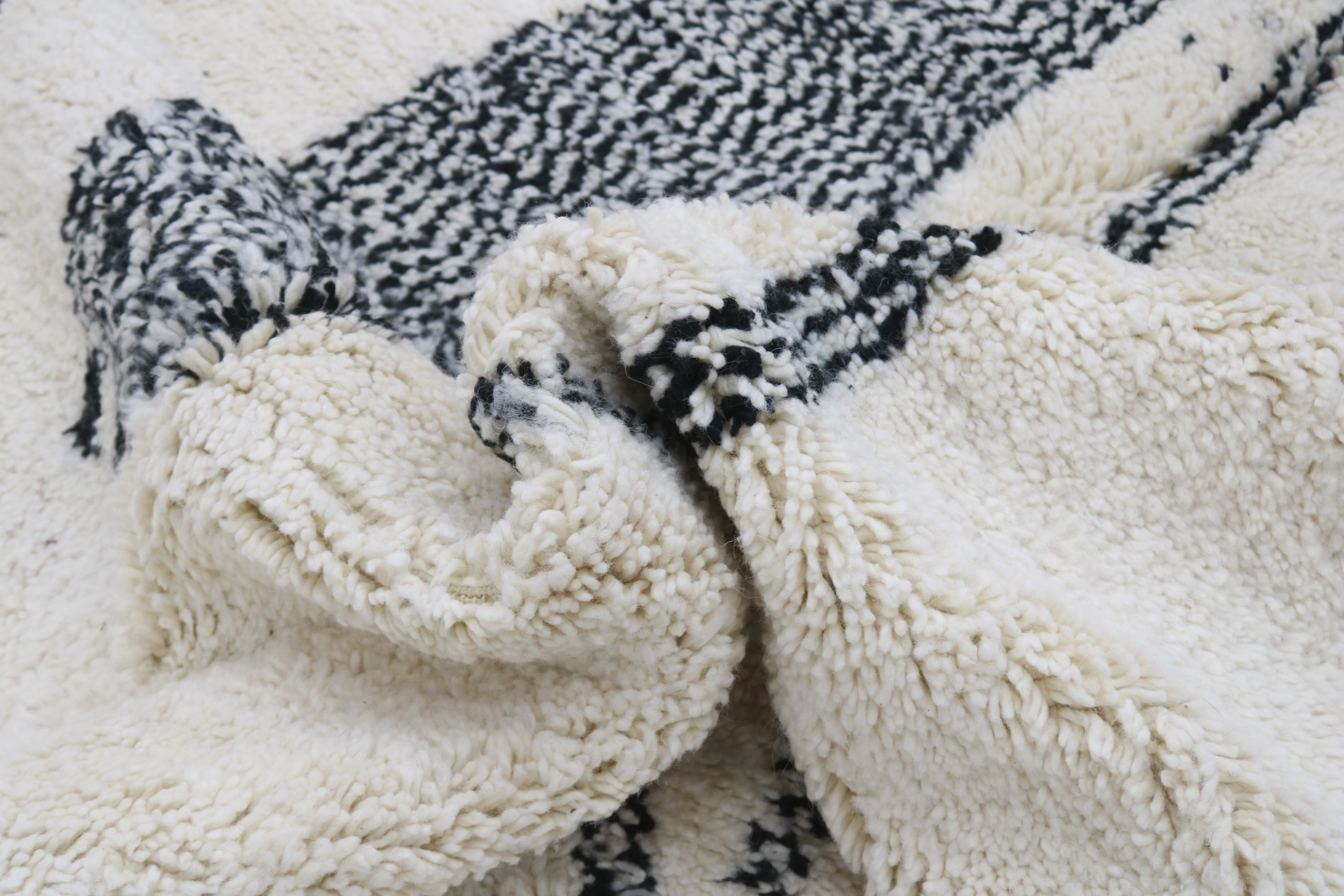 LARGE Beni Ouarain Rug, 310 x 205 cm, GO-920 - Image 7
